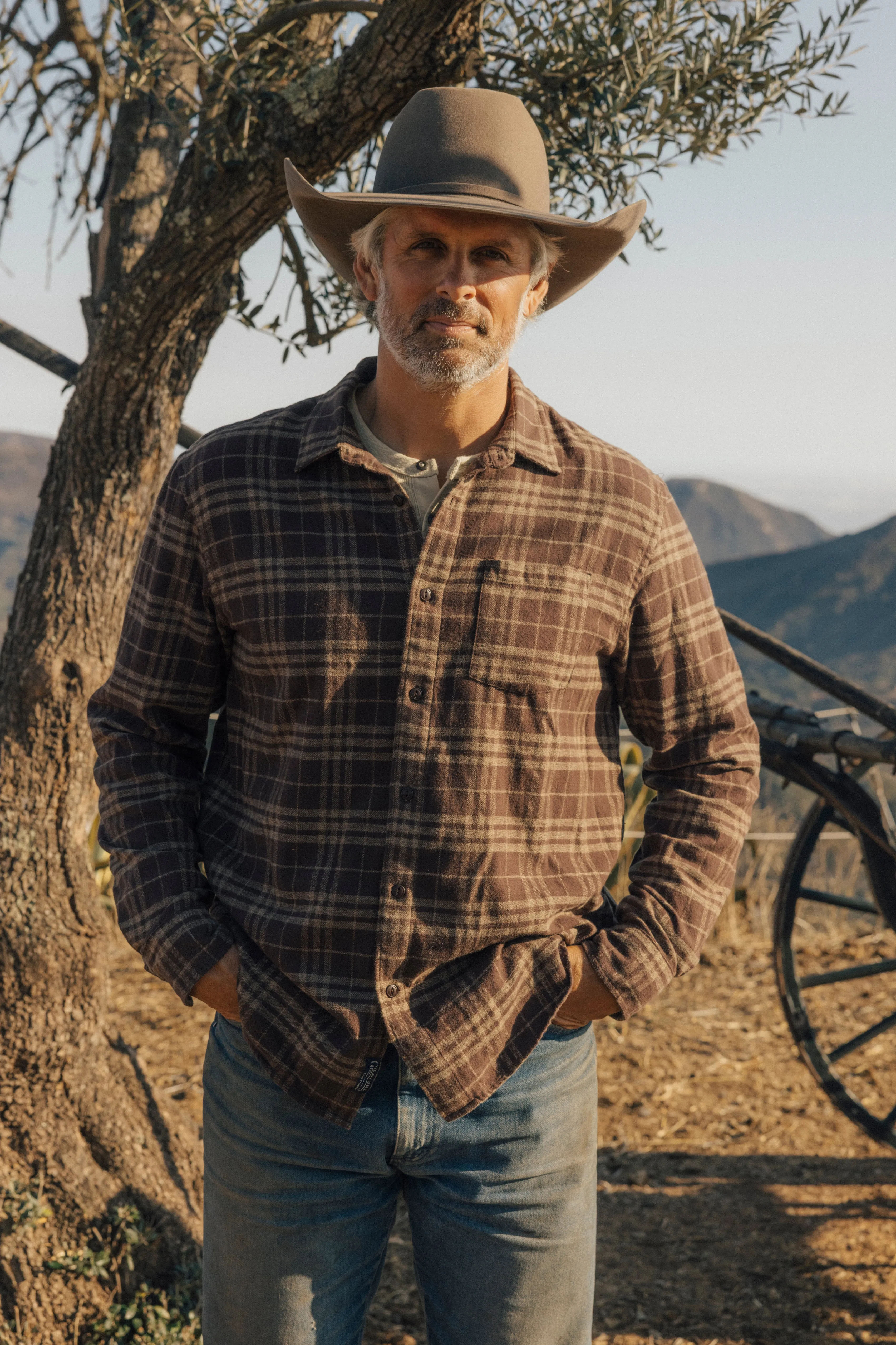 Jaspe Midweight Flannel - Brown Khaki Colorfast Material