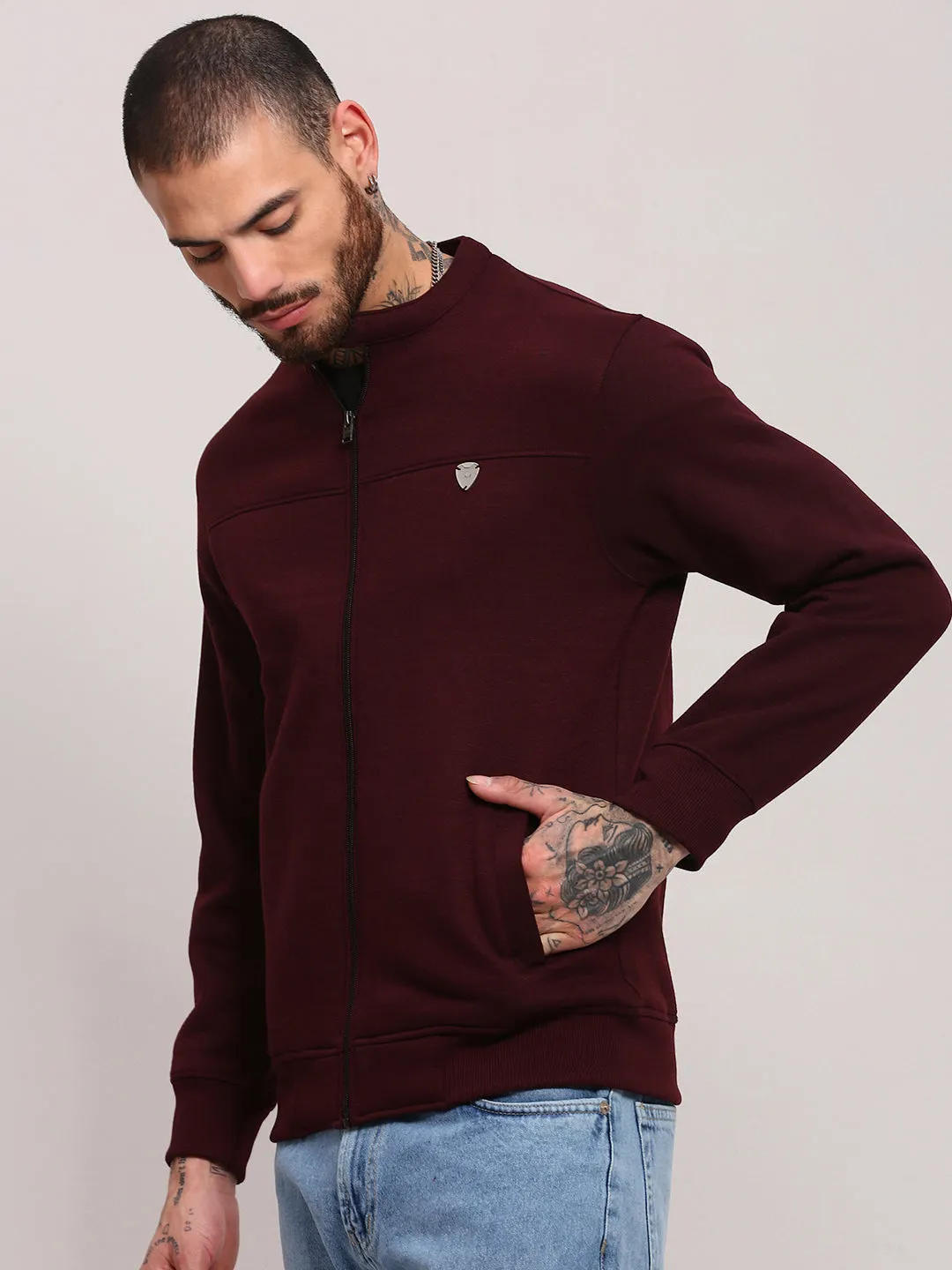 Summer Essential Sporty Men's Burgundy Solid Sweatshirt