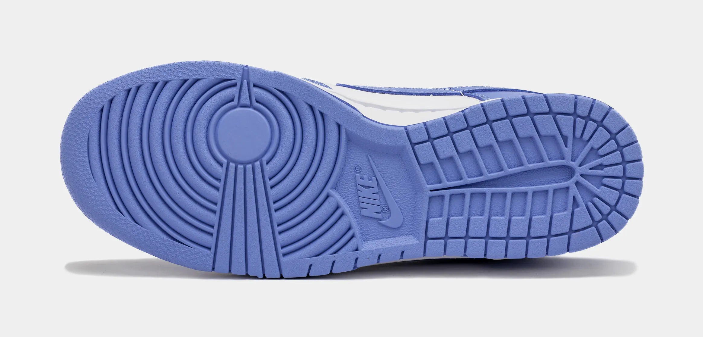 Dunk Low Polar Blue Mens Lifestyle Shoes (White/Polar Blue) Smooth Sling Neutral Stance Design