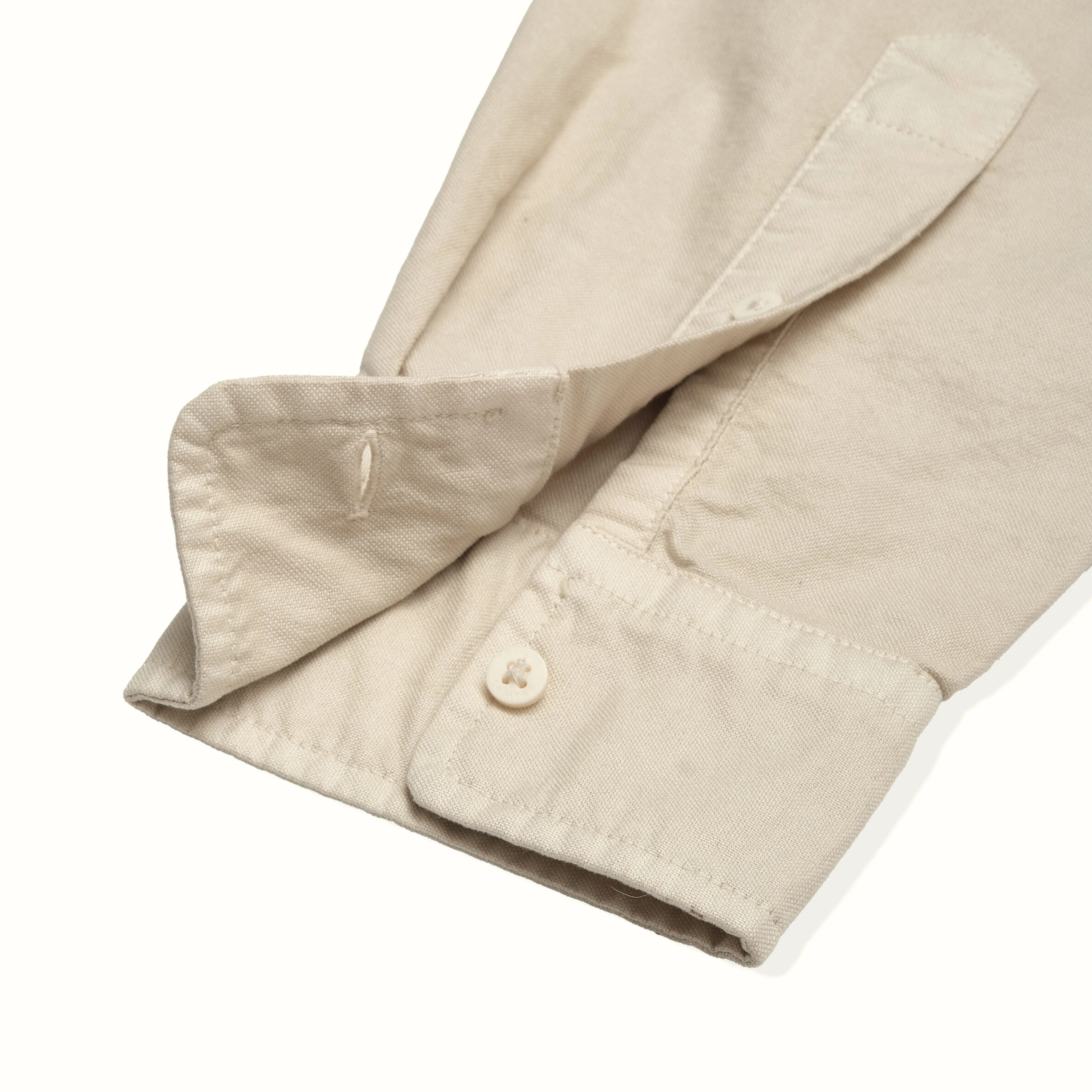 Eagle Creek Vintage Oxford - Ecru Stretchable Collar Band