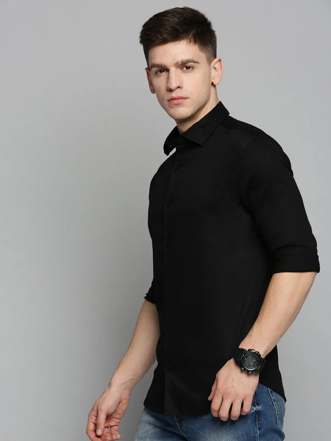 Men's Black Solid Slim Fit Shirt Elite Vibe