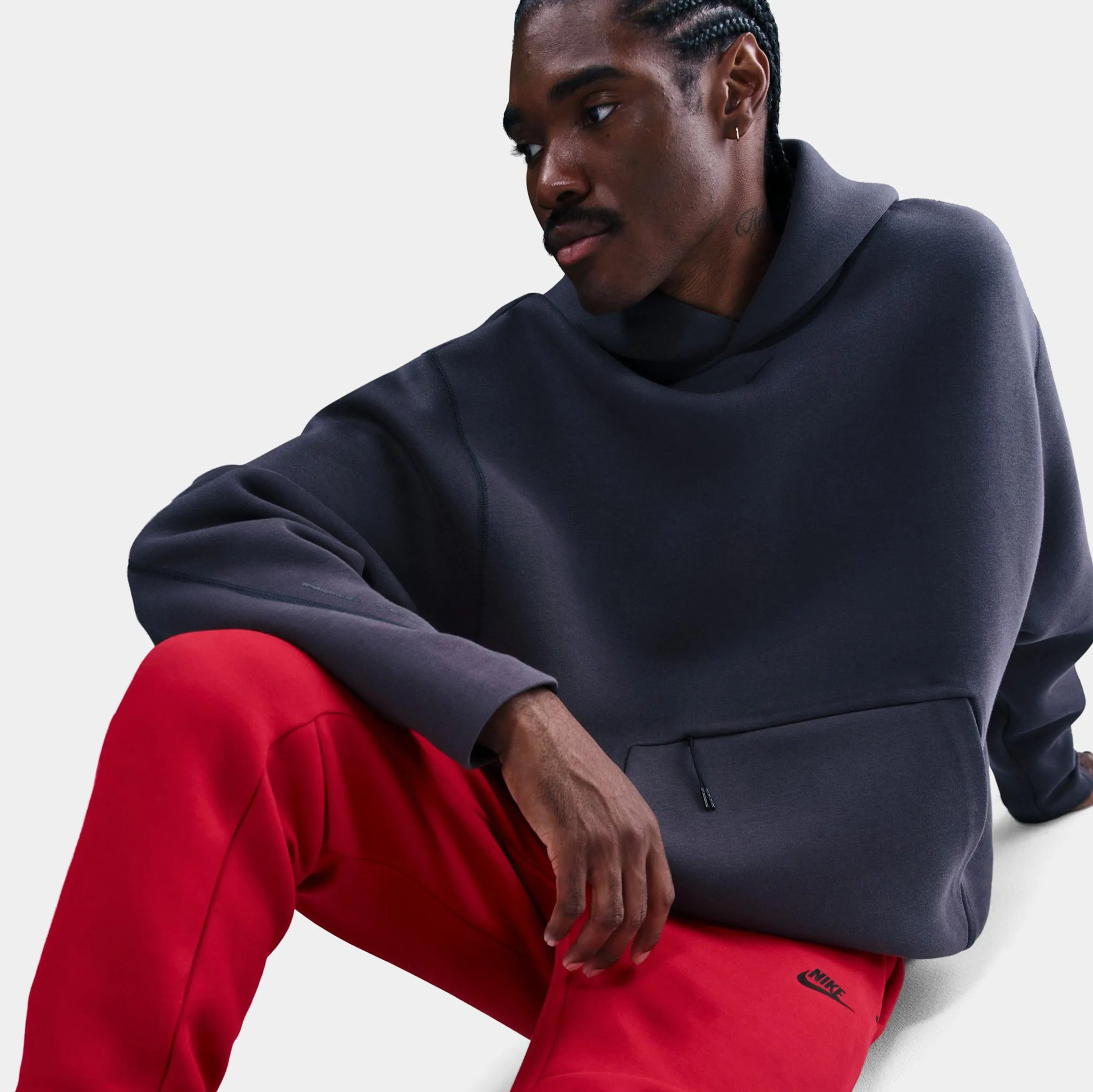 Adaptable Fit PermeableCloth NSW Tech Fleece Jogger Mens Sweatpants (Red/Black)