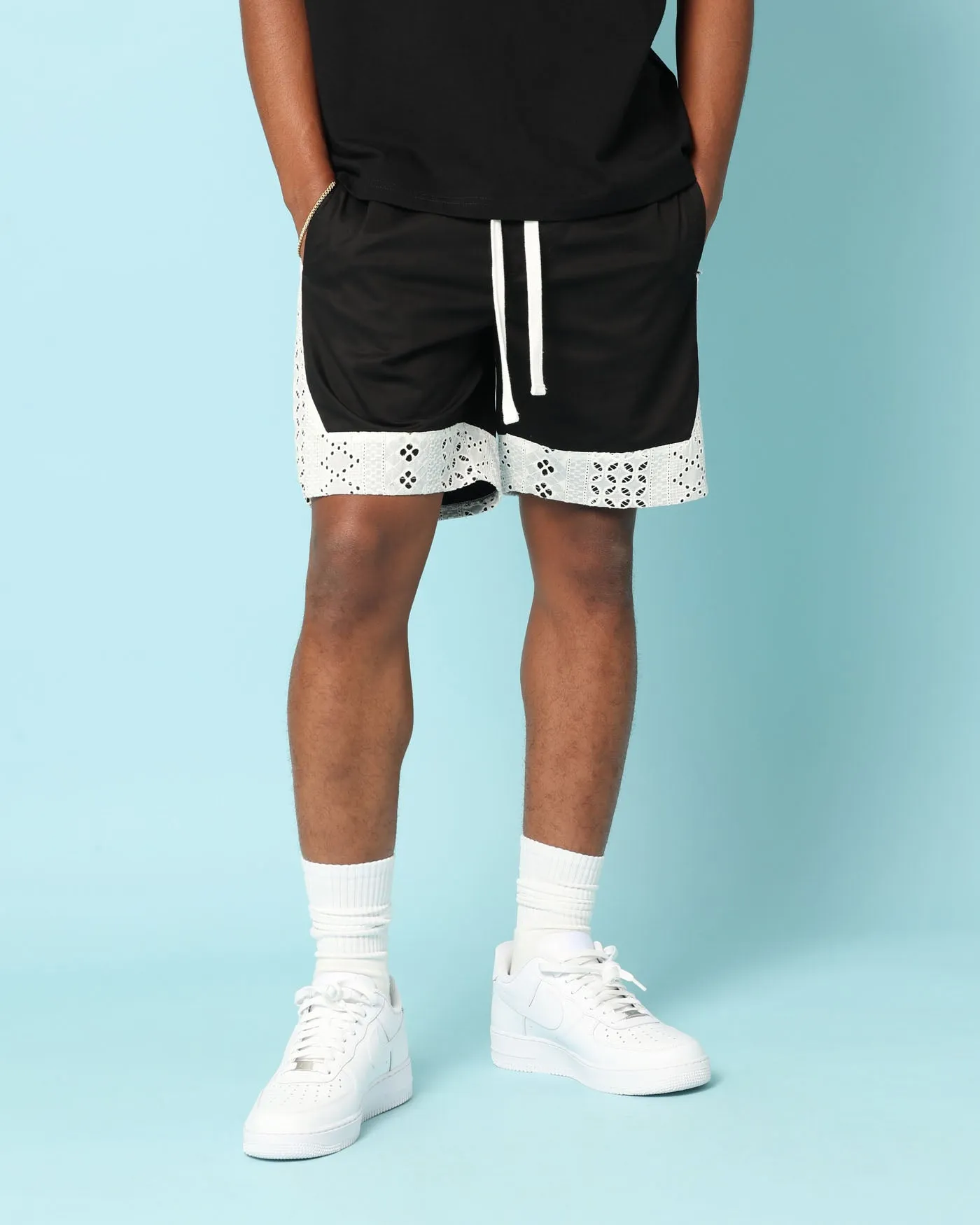 Summer Layers Outdoor Life Carr?? Bandana Lace Shorts Black