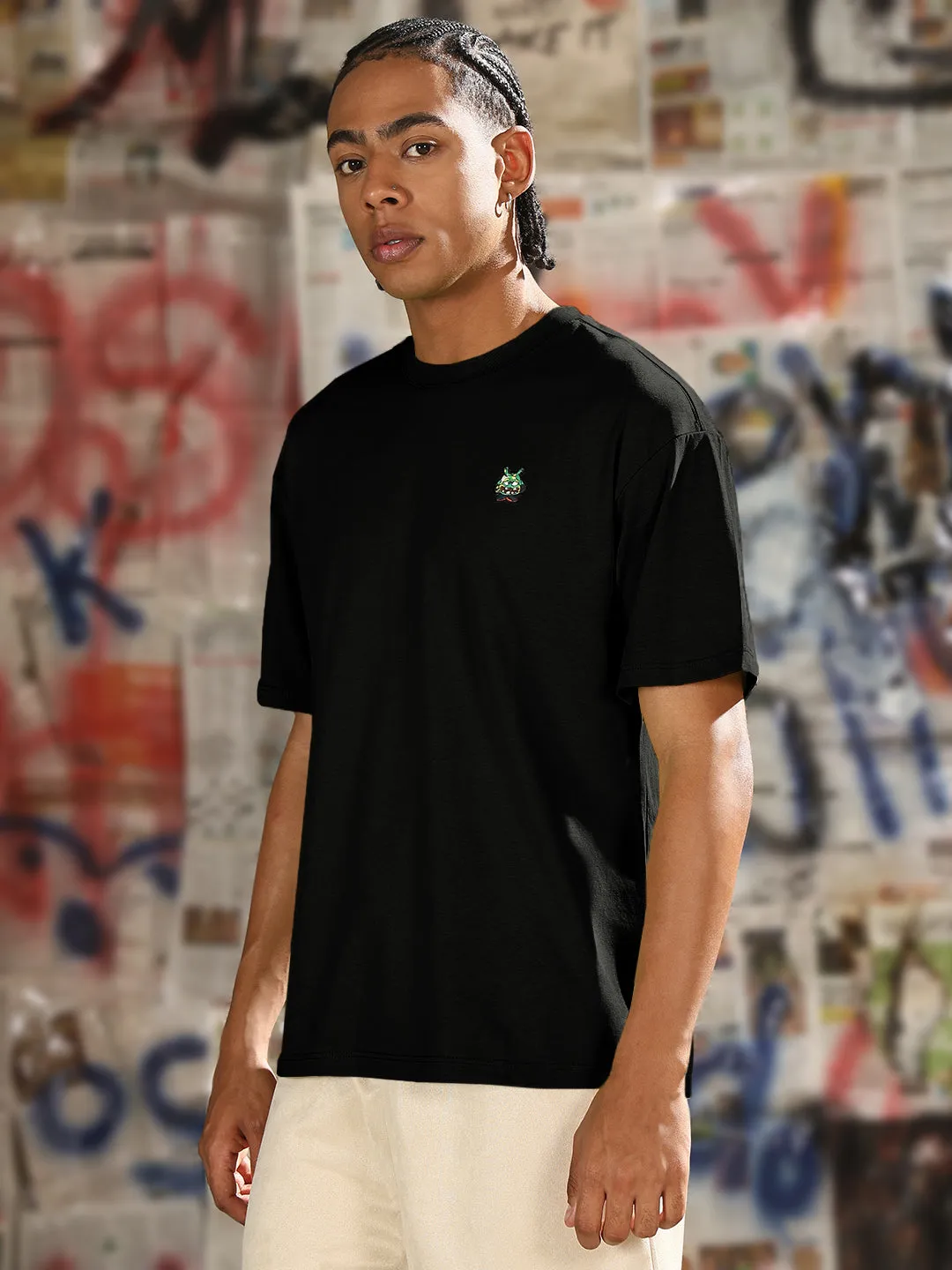 Lightweight Feel Planet Glow Men's Printed Black Relaxed Fit T-Shirt