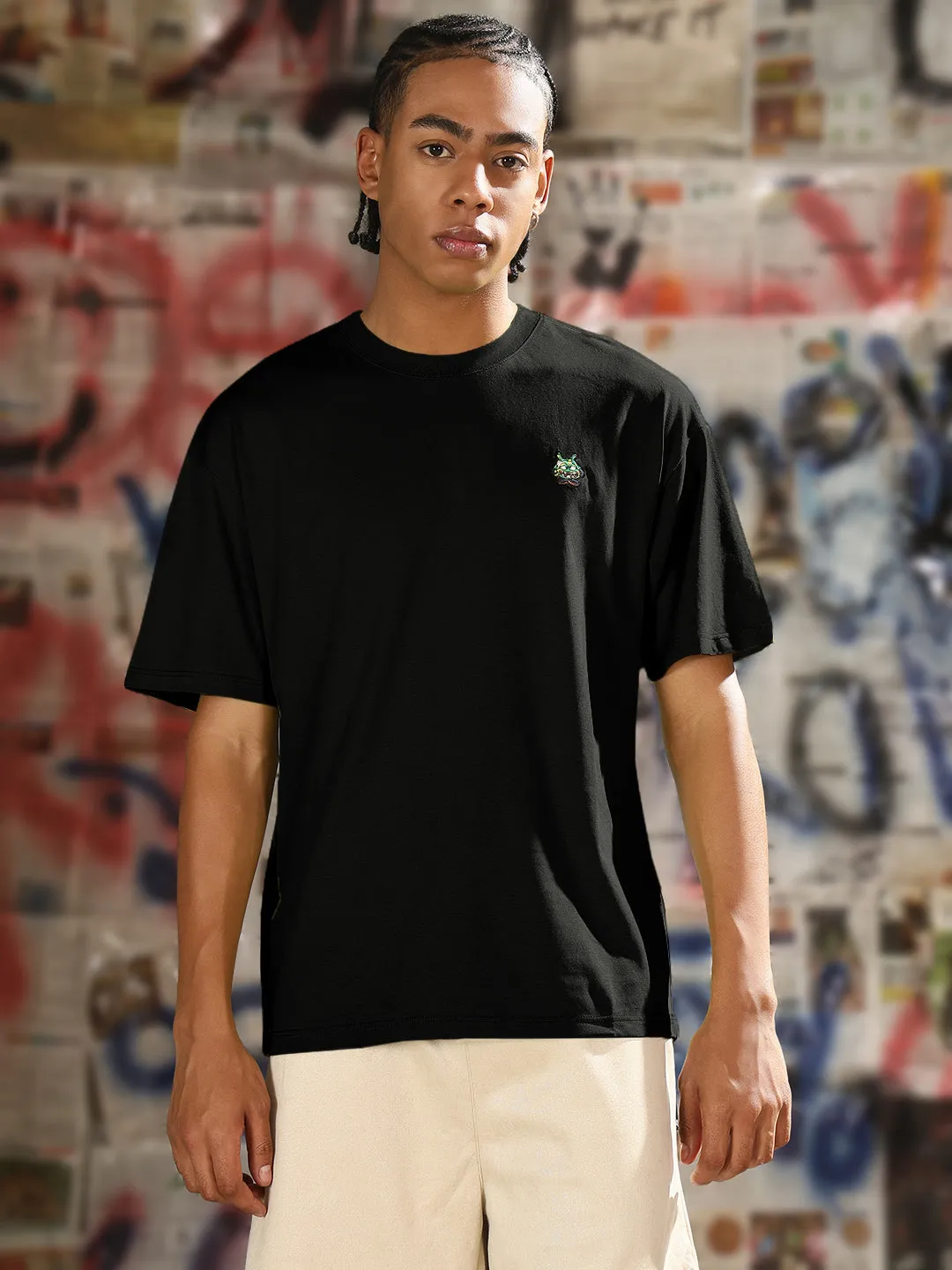 City Beat Placket Closure Men's Printed Black Relaxed Fit T-Shirt