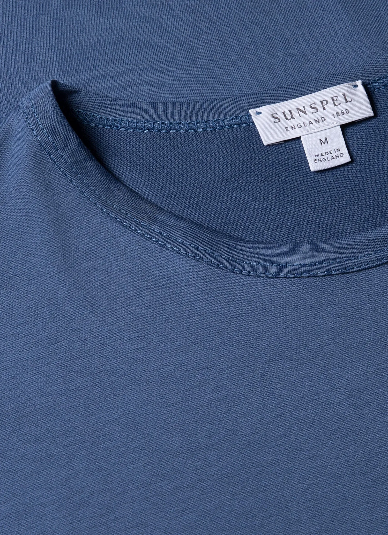 Men's Classic T-shirt in Soft Denim Breathable Performance Fit QuickDryTechnology