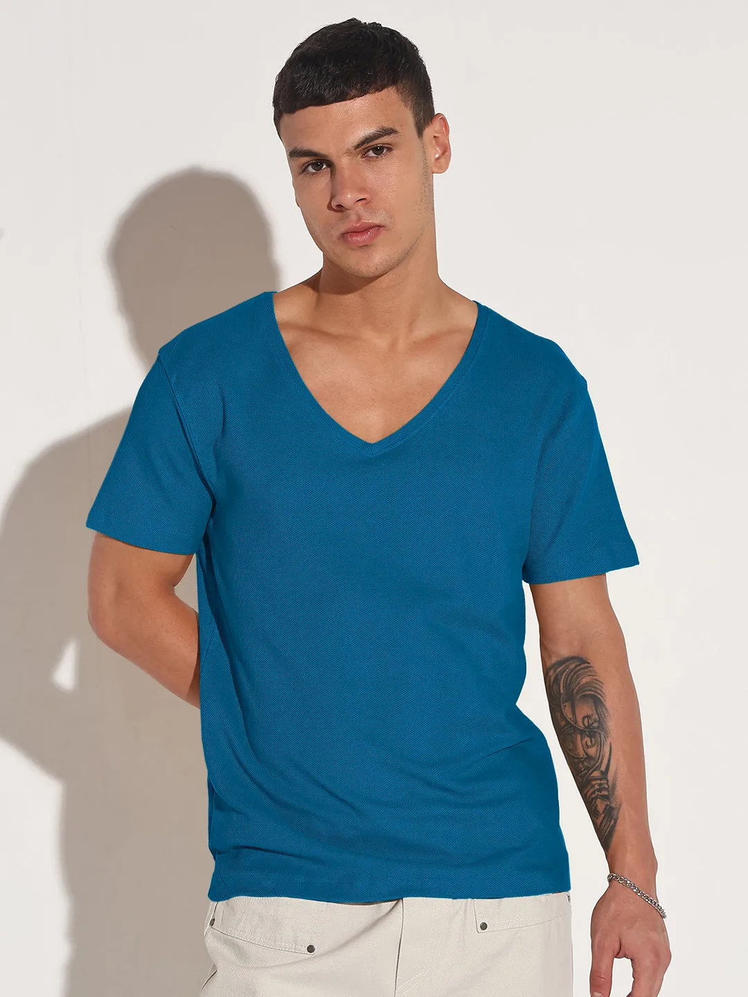 Matte Fit Web Glow Men's Blue V-Neck Regular Fit T-Shirt