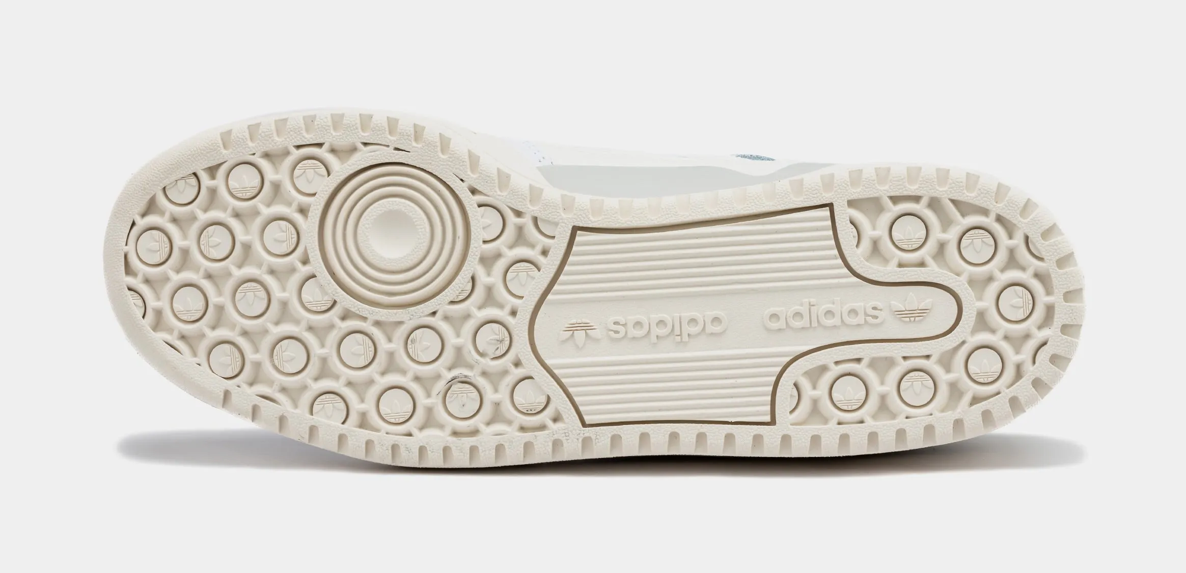 Shoe Palace Exclusive Forum Low Mens Basketball Shoes (White/Green) Cushioned TPU