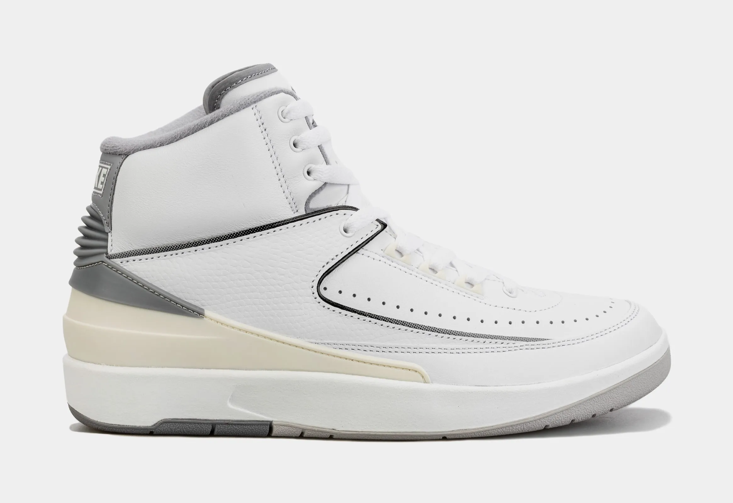 Contoured Air Jordan 2 Retro Cement Grey Mens Lifestyle Shoes (White/Grey)