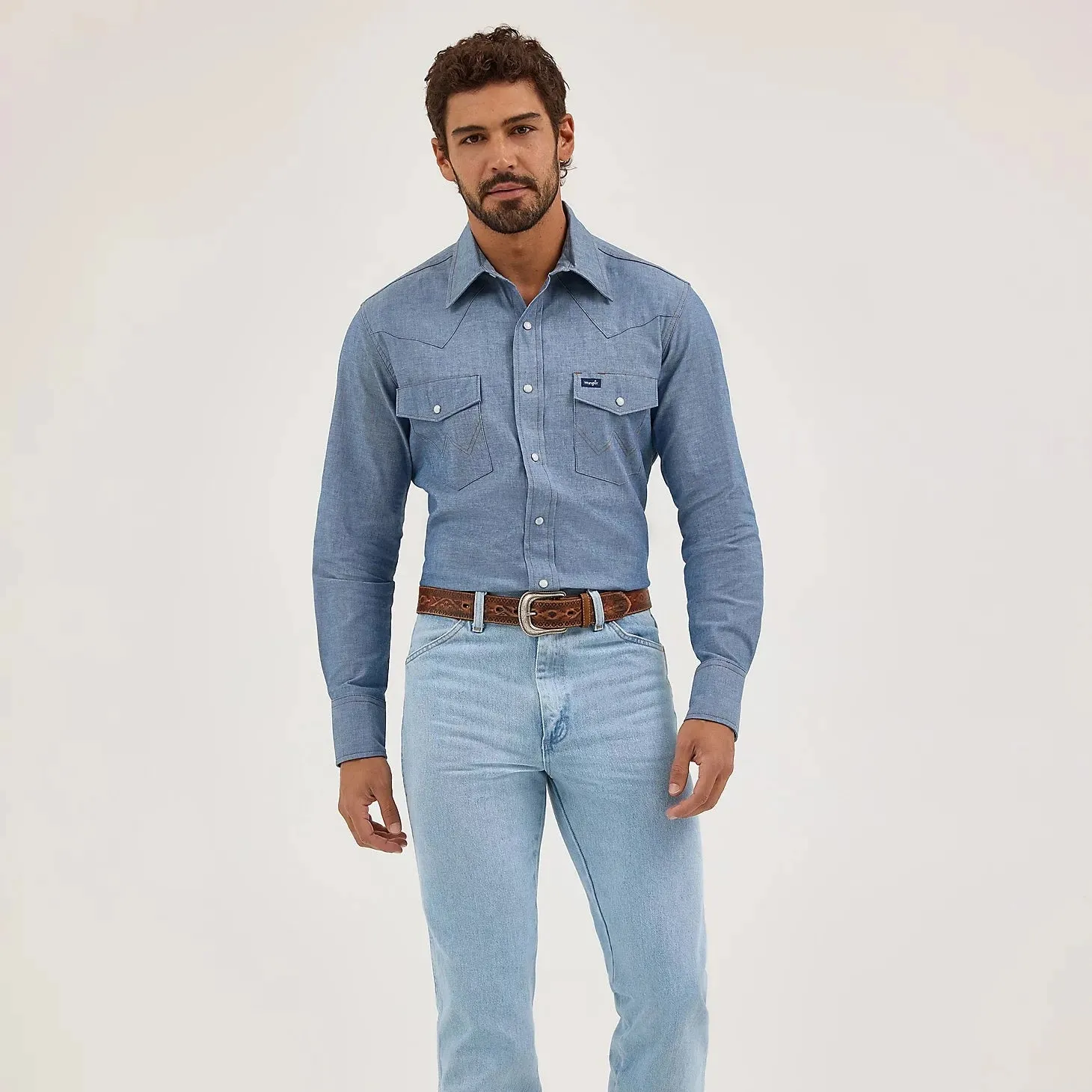 Wrangler Men's Cowboy Cut L/S Western Snap Work Shirt in Chambray Blue Active Wear Fit Seasonal Trend