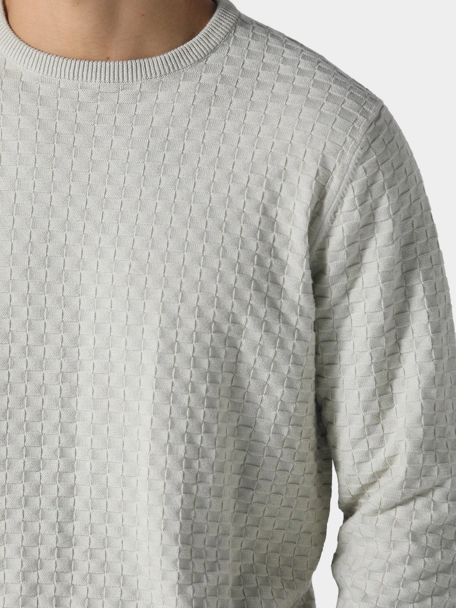 Breathable Mesh Paneling Delvin Plaster Knitwear