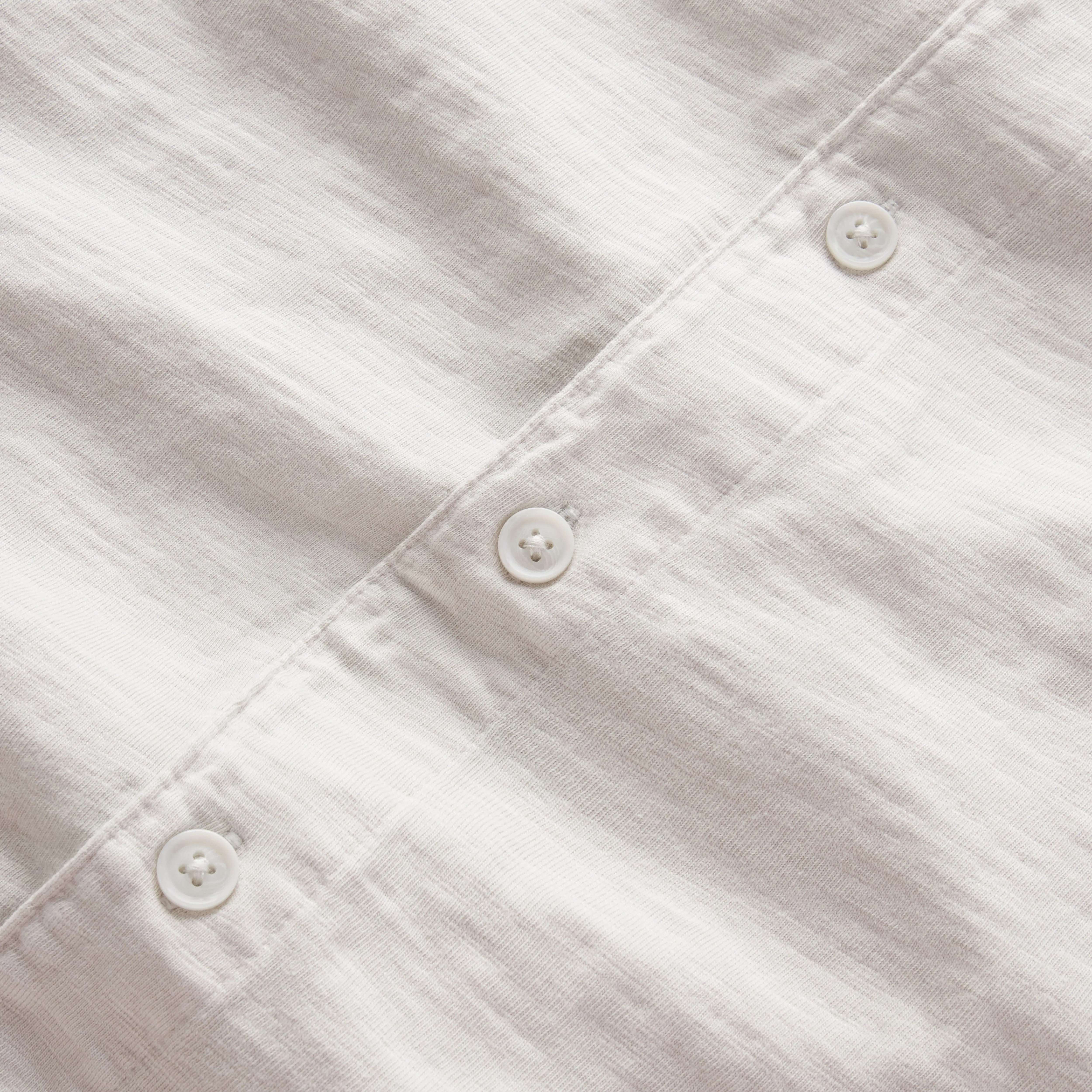 Perfect for Travel Fresh Trend Flex Everyday Knit Shirt - Faded Gray