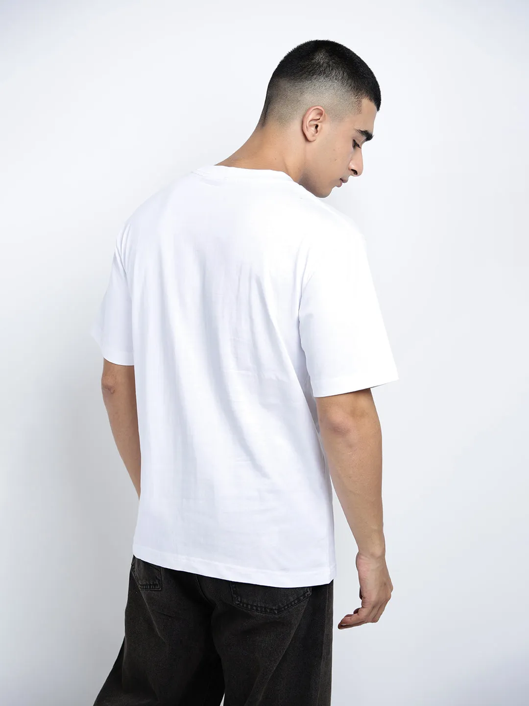 Morning Ease Active Gear Men's Graphic Print White Short Sleeves Round Neck Regular Fit T-Shirt