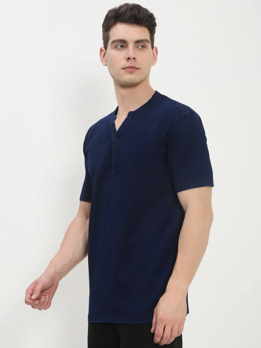 duck cloth Comfy Mood Men's Navy Blue Solid Henley Collar T-Shirt