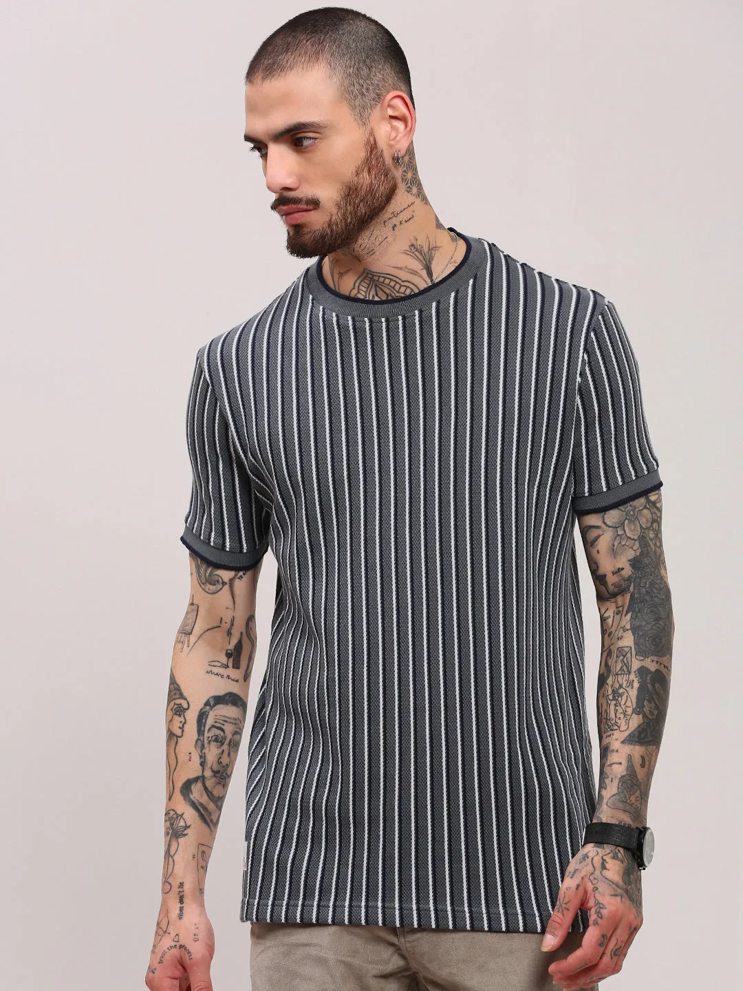 Men's Grey Round Neck Striped T-Shirt Trend Base Aura Core