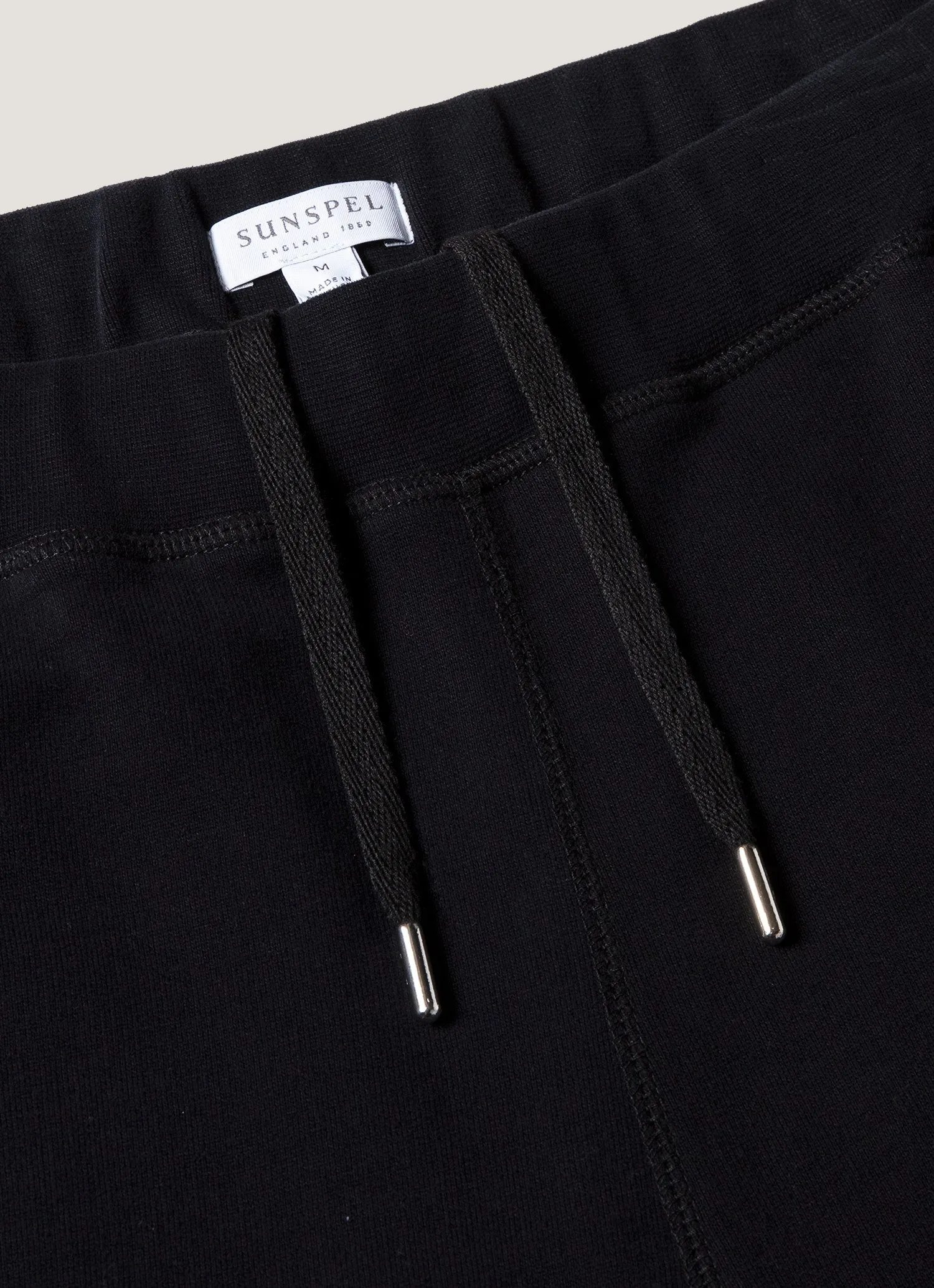 Sleek Fit Men's Loopback Shorts in Black