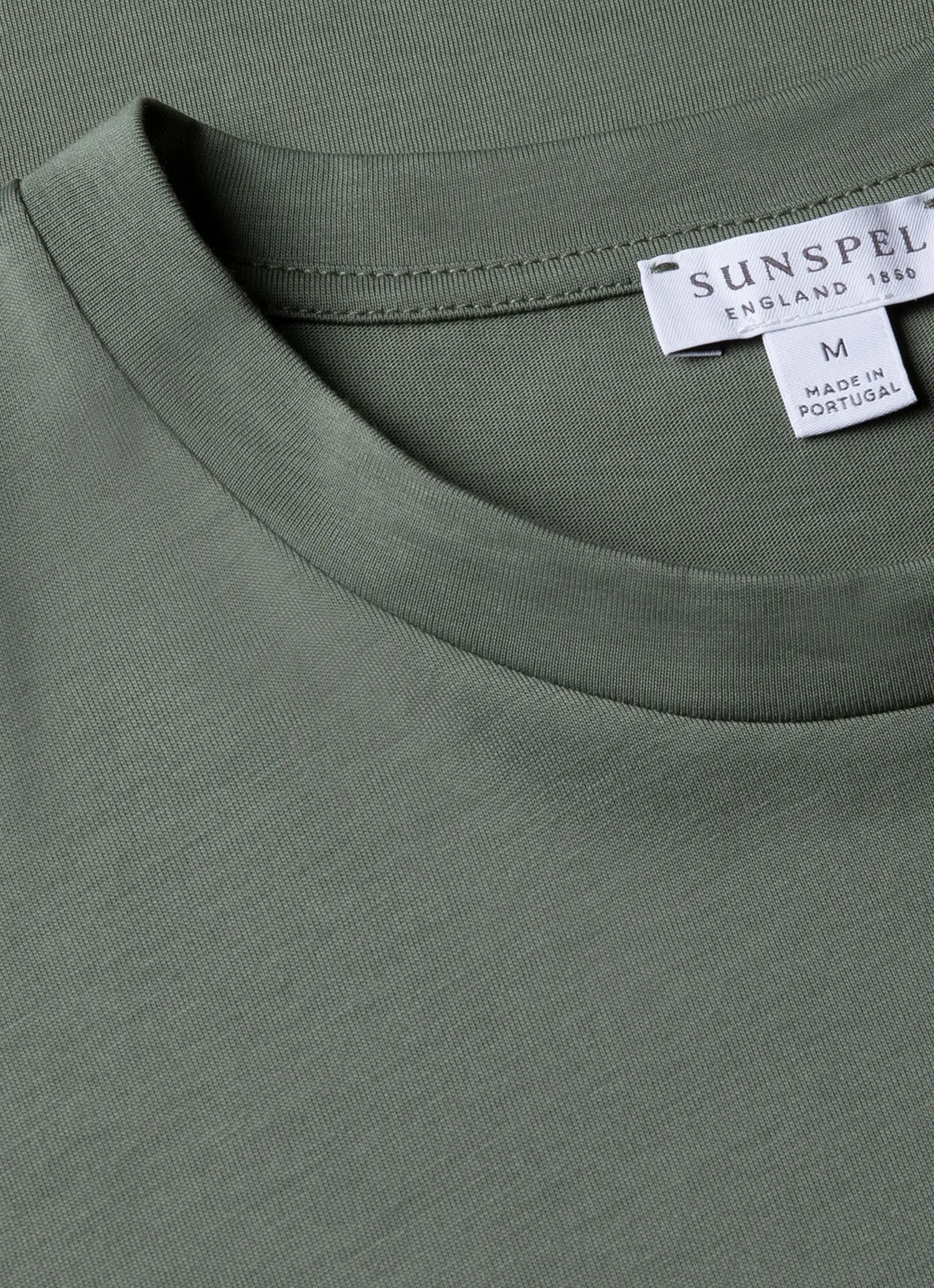 Men's Riviera Midweight T-shirt in Dusk Green Moisture Management Technology NonRestrictive Cut