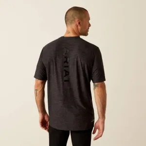 Chic and Cozy Seasonal Outfit Ariat Men's Vertical Gradient Charger Logo T-Shirt in Black Heather