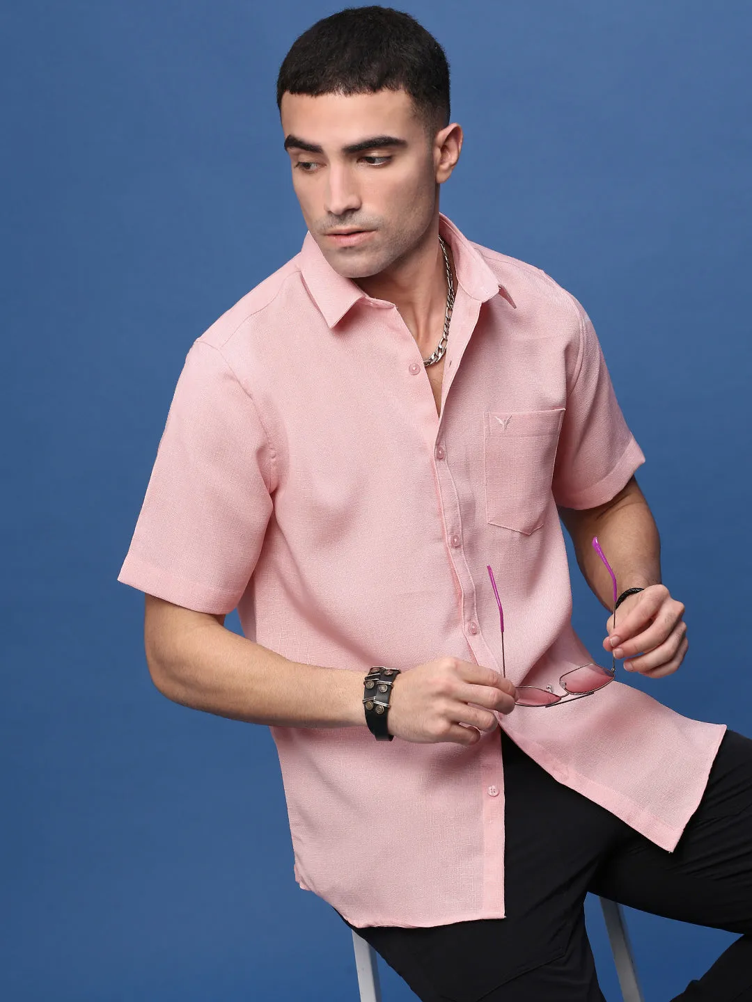 Men's Peach Solid Slim Fit Shirt SlipResistantHem
