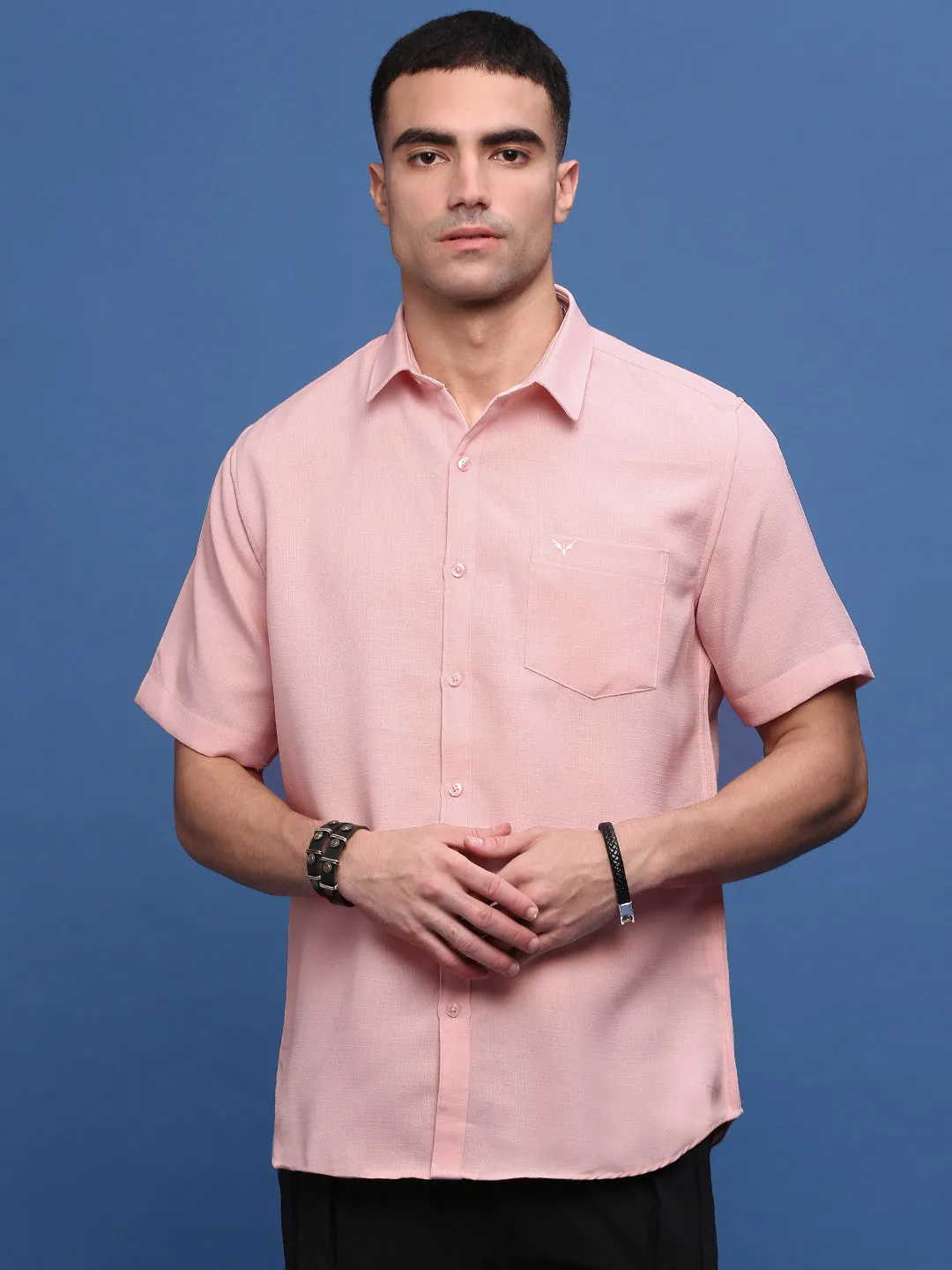 Fearless Mode Men's Peach Solid Slim Fit Shirt