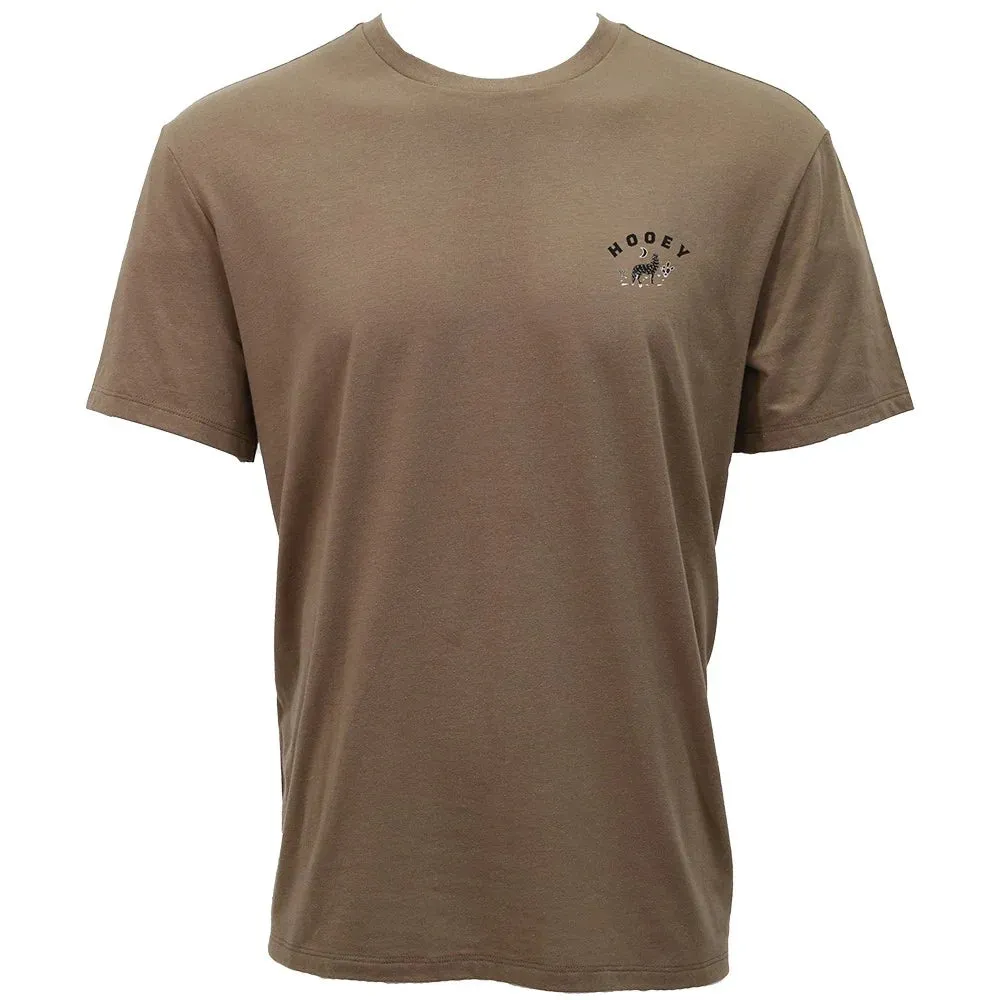 Versatile Comfort Wear RecycledBlend Hooey Men's Coyote Graphic Tee in Shitake Brown