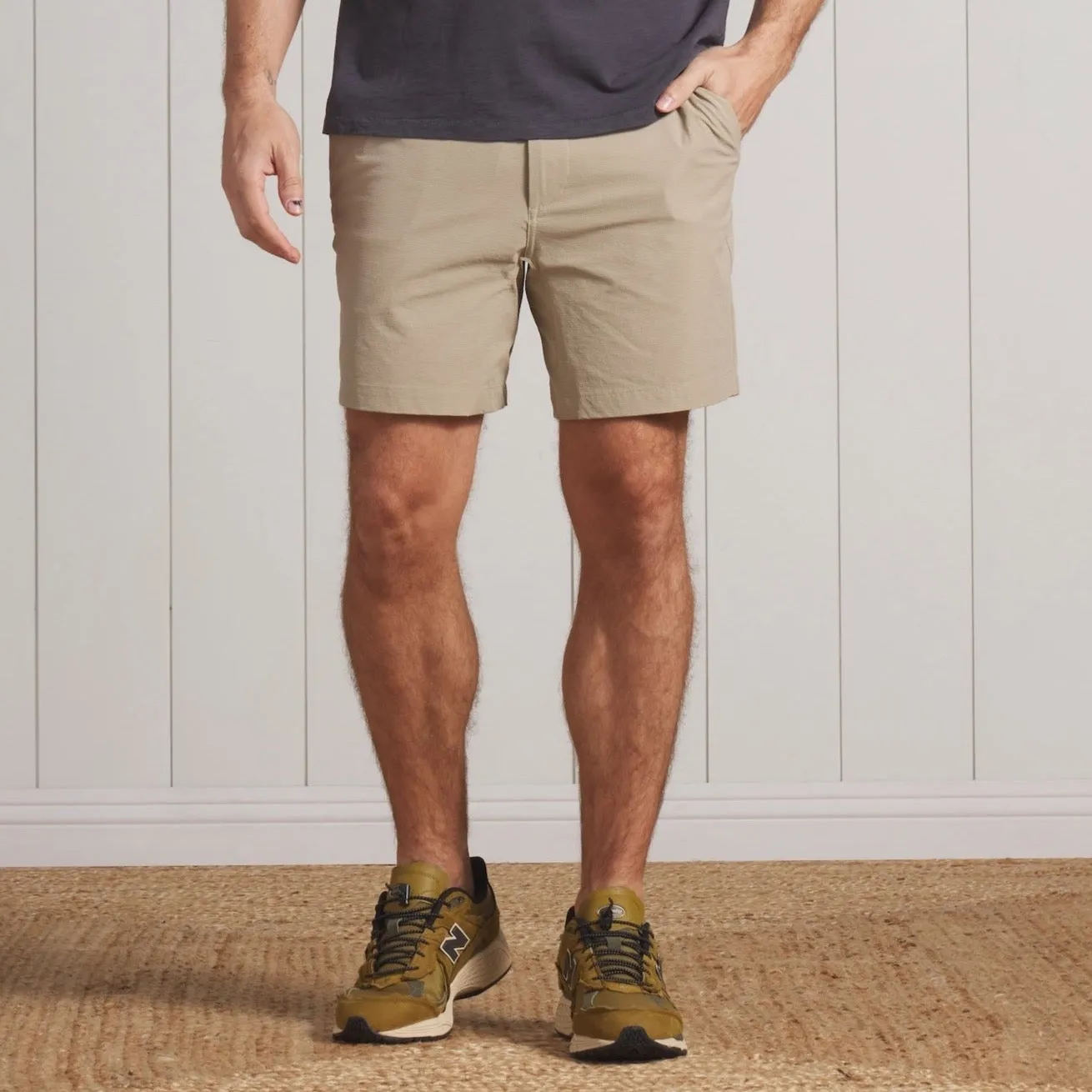 Quick Motion Hybrid Everyday Shorts 7" - Sand