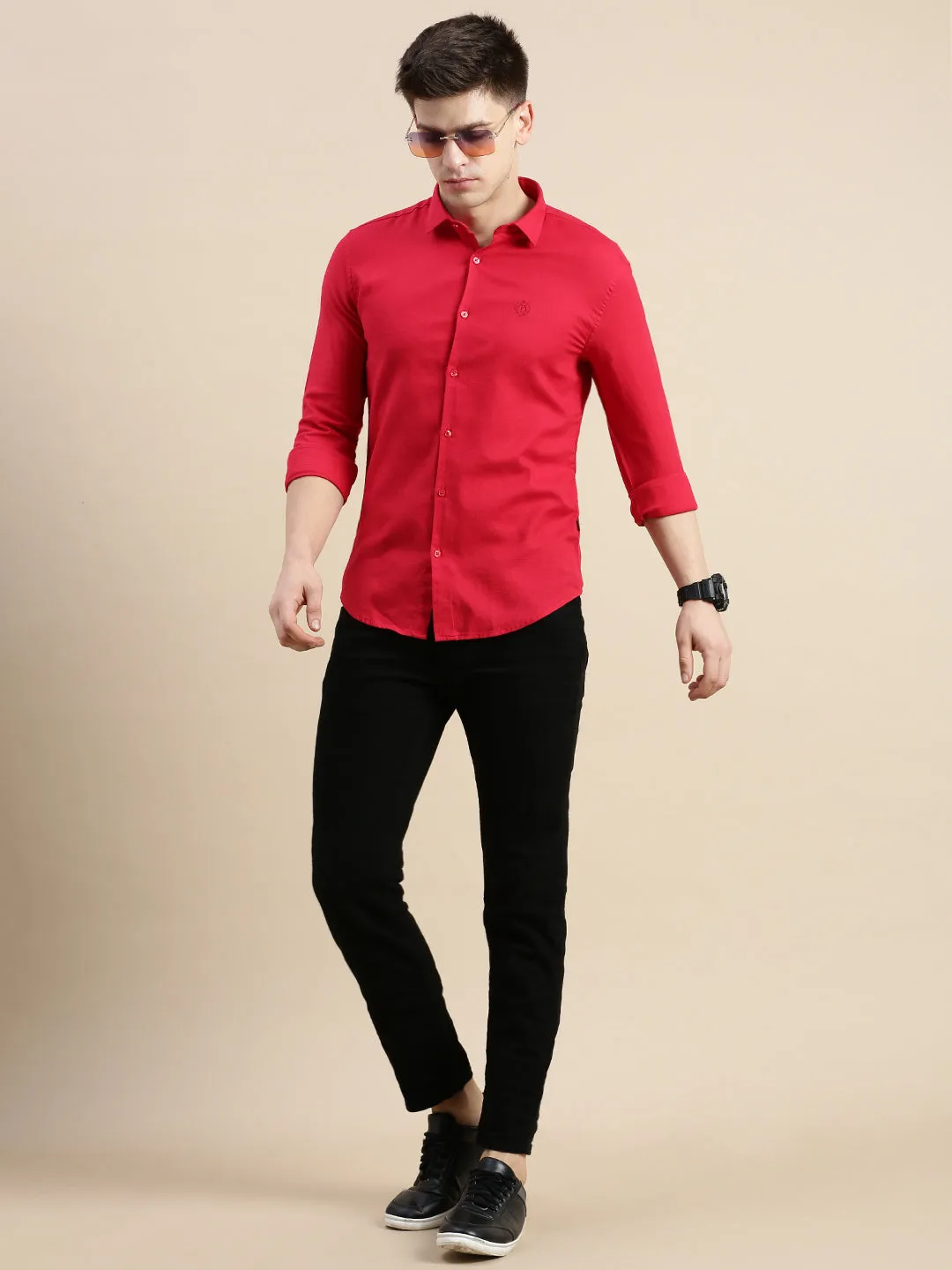 WrinkleFree Material clean design Men's Red Solid Slim Fit Shirt