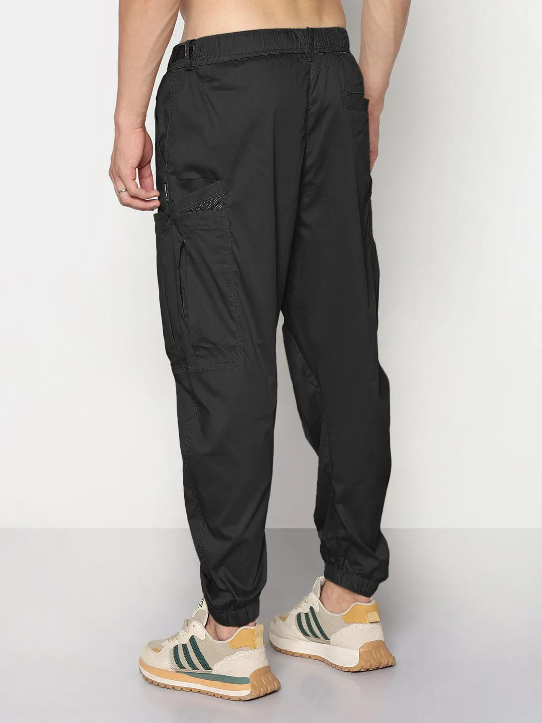 Men's Black Relaxed Fit Cargos Practical Style High-rise waist