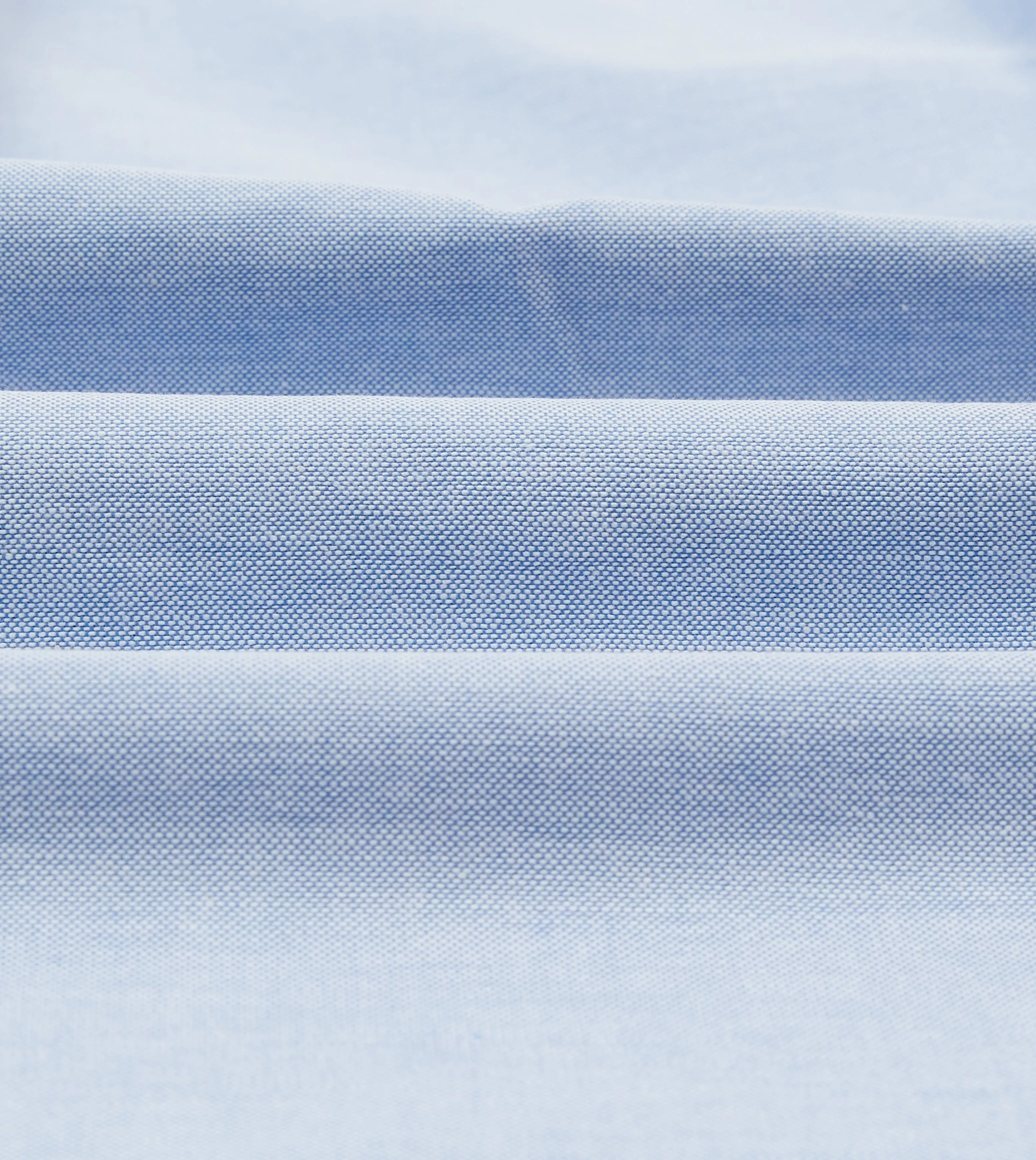 Flexible Ribbed Cuffs Sleek Stretch Fit Ice Blue Cotton Oxford Cloth Button-Down Shirt