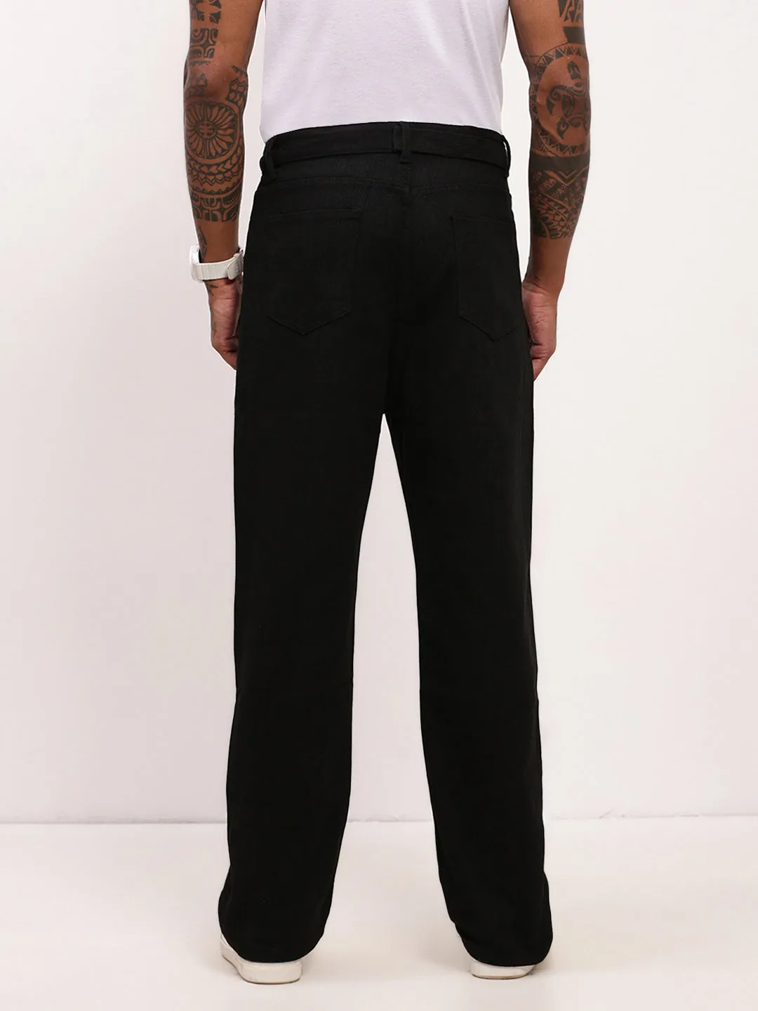 Men's Black Solid Straight Fit Jeans Timeless Appeal