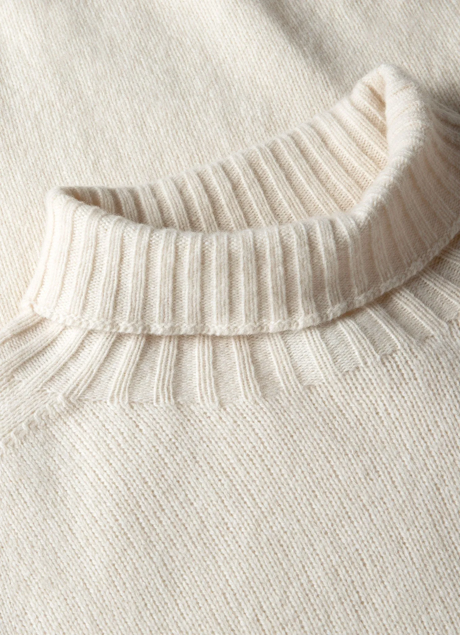 Daily Layer Men's Lambswool Roll Neck in Ecru