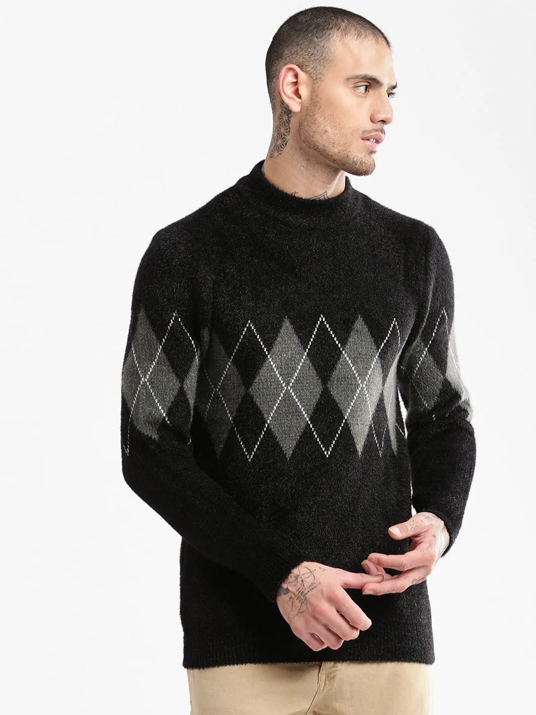 Men's Round Neck Argyle Black Pullover EcoConscious Production ShrinkageResistant Weave