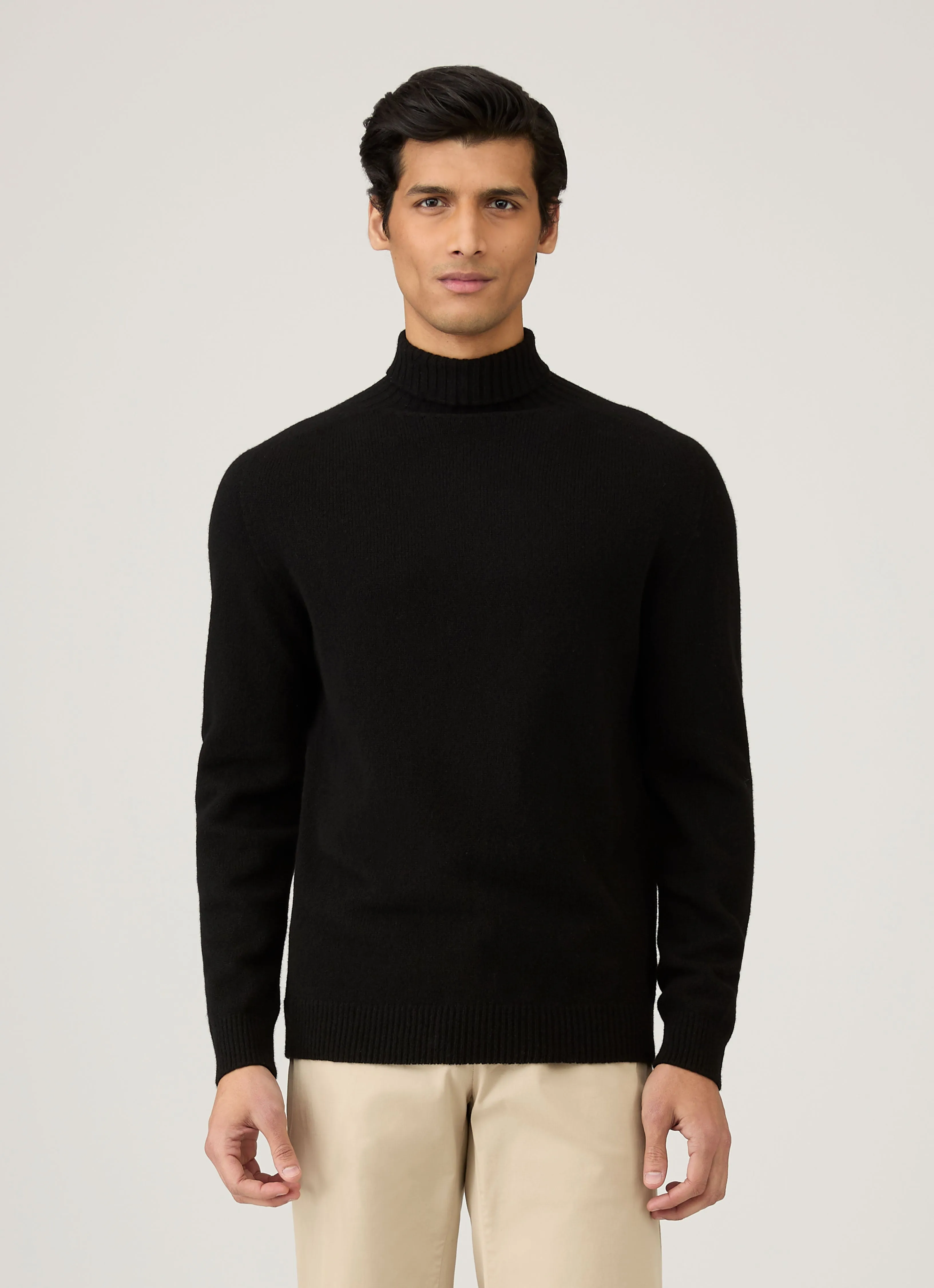 Calm Tones Men's Lambswool Roll Neck in Black