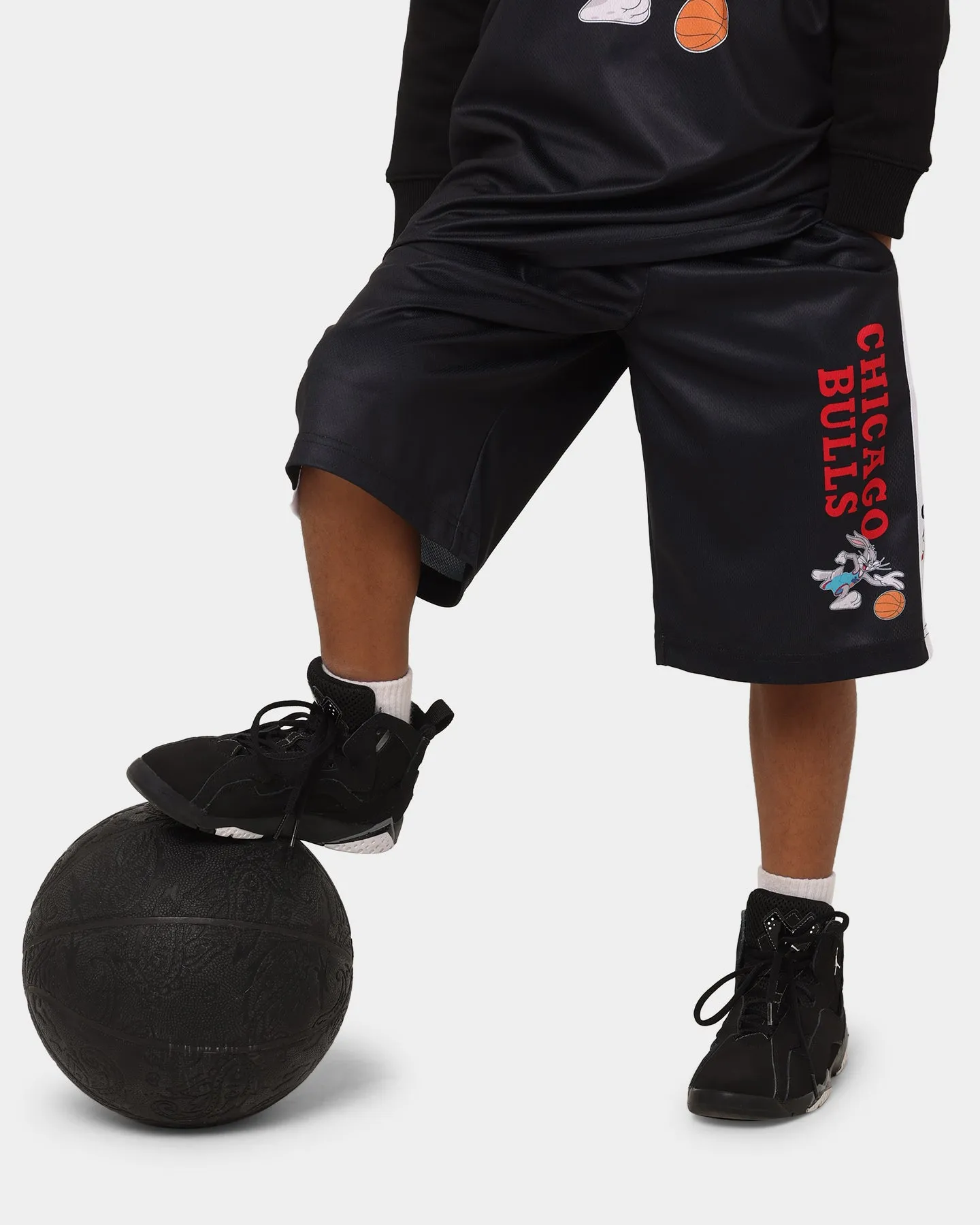 Casual Fit Design Trendy Mood NBA Kid's NBA X Space Jam 2: A New Legacy Chicago Bulls Shorts Black