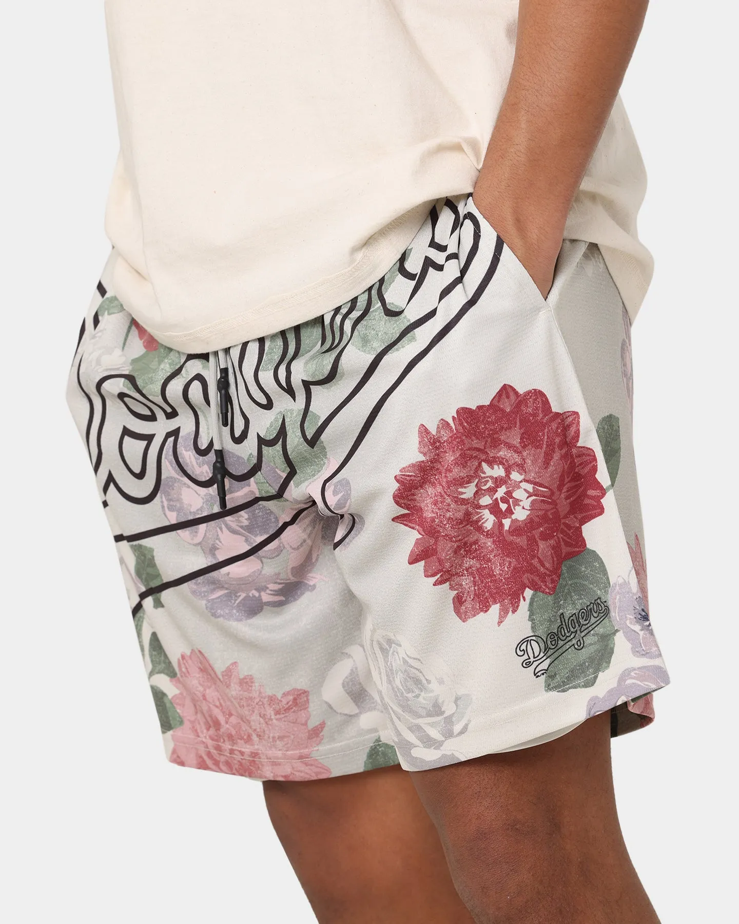 elastic waistband Stretch waistband Majestic Athletic Los Angeles Dodgers Digi Floral Camo Shorts Vintage White