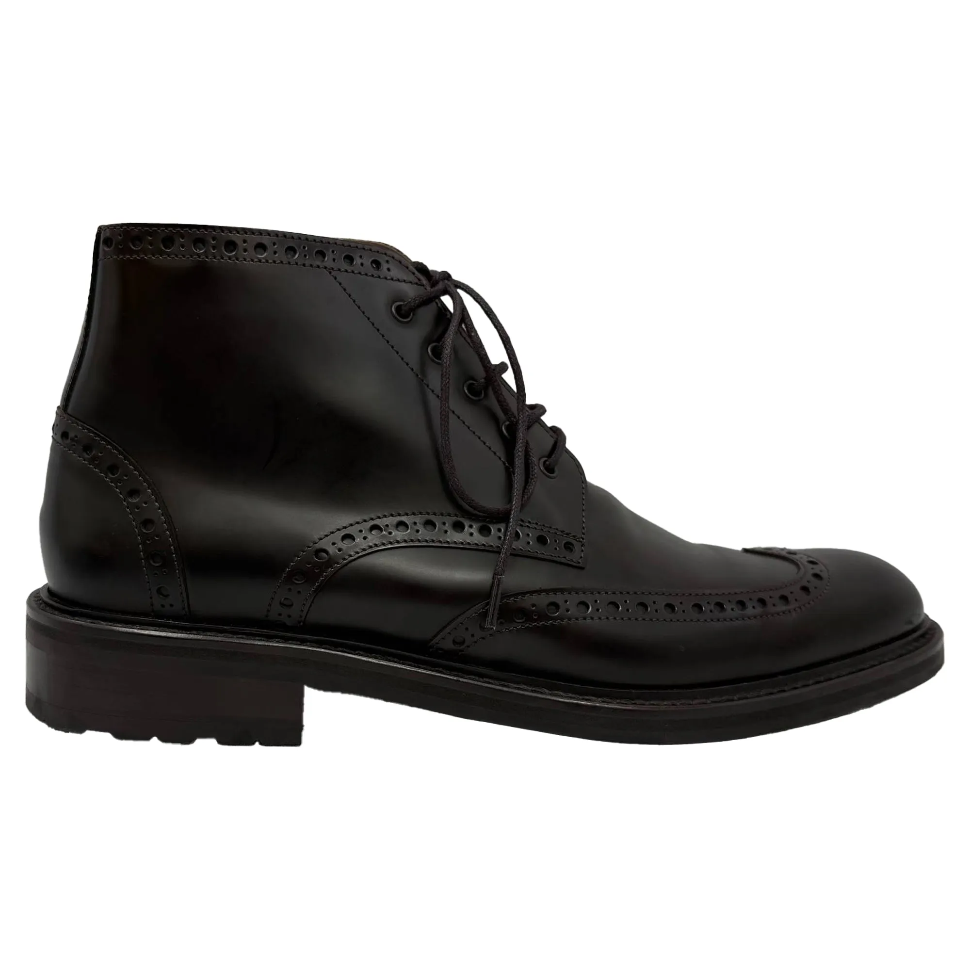 Manolo Blahnik Brogue Lace Up Ankle Boots in Black Leather Matte Edge