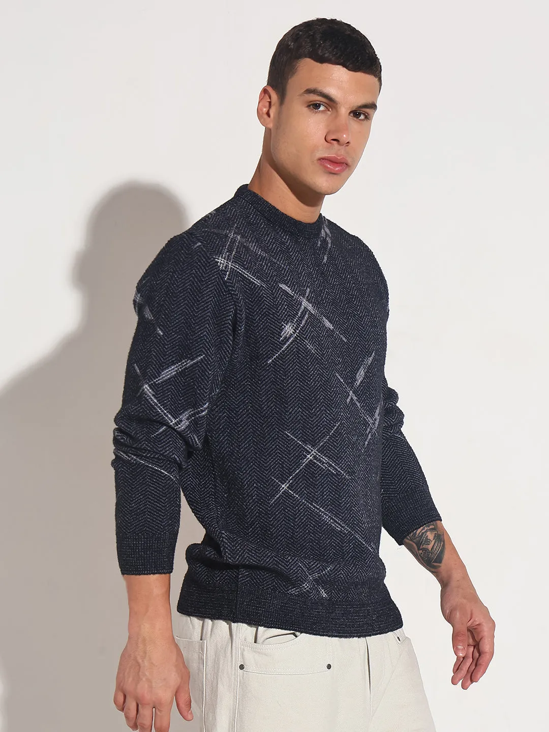 Soft Layer Men's Abstract Navy Blue Ribbed Round Neck Sweater