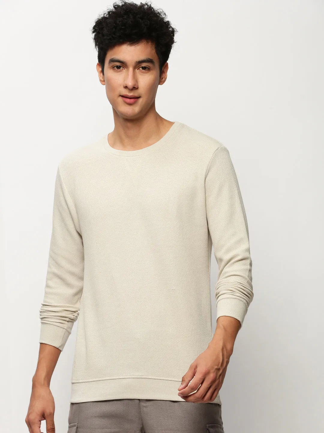 Affordable Cool Essentials Men's Beige Round Neck Long Sleeves Cotton Pullover
