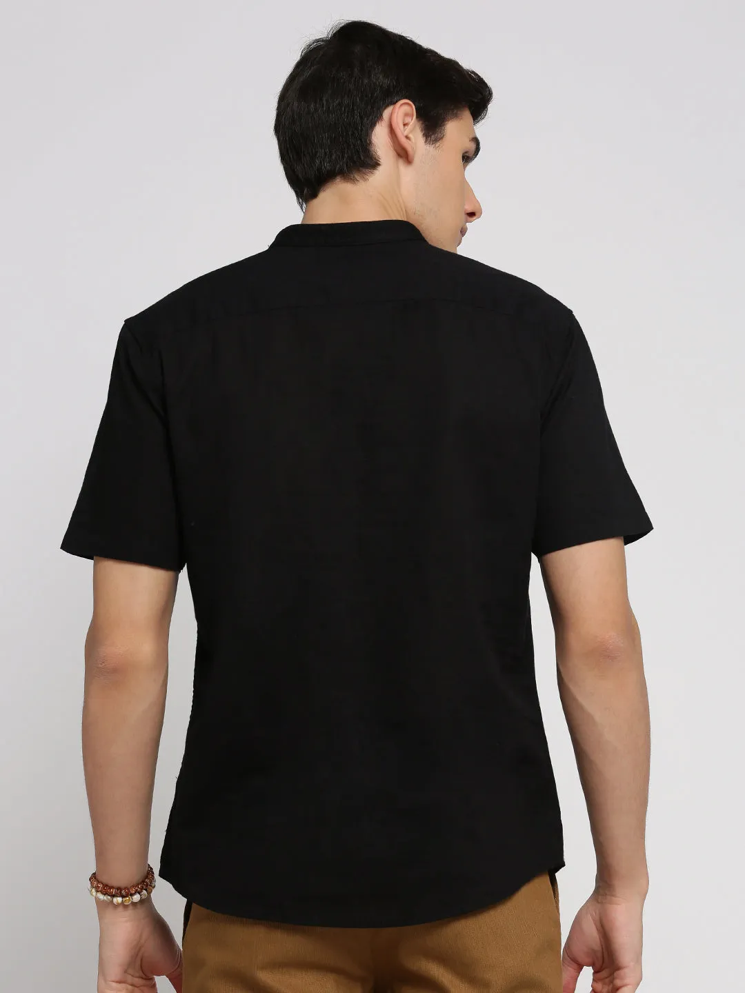 Men's Black Band Collar Short Sleeves Shirt MultiDirectionalFlex