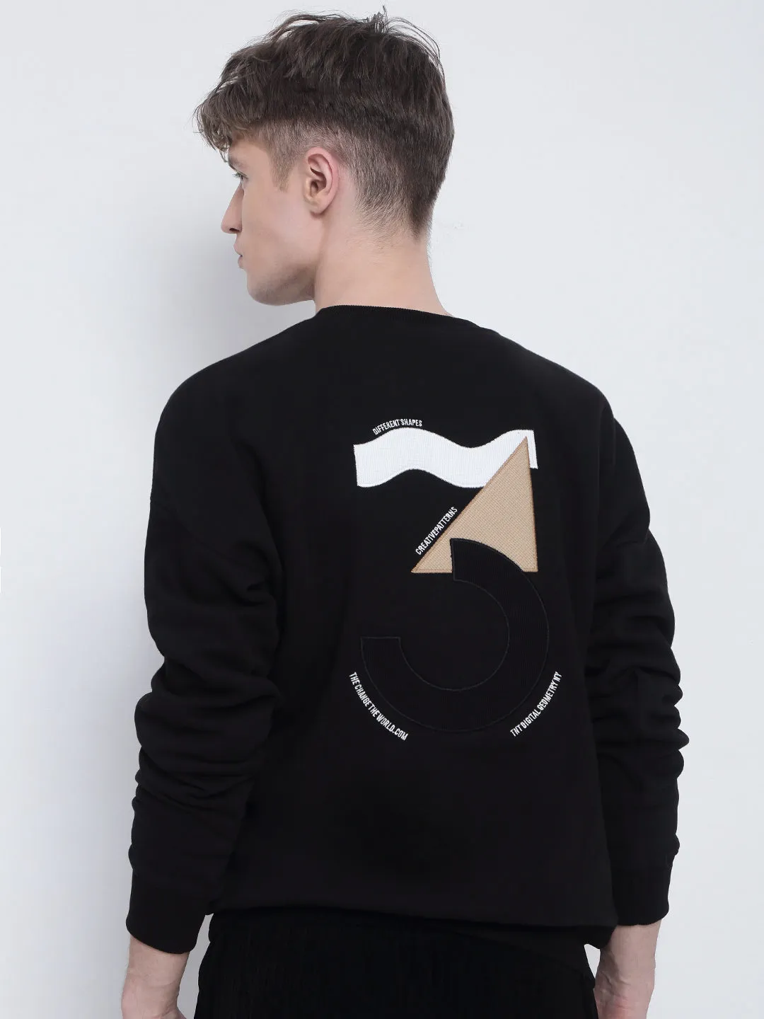 Men's Black Embroidered Round Neck Sweatshirt Floral Print Product improvement