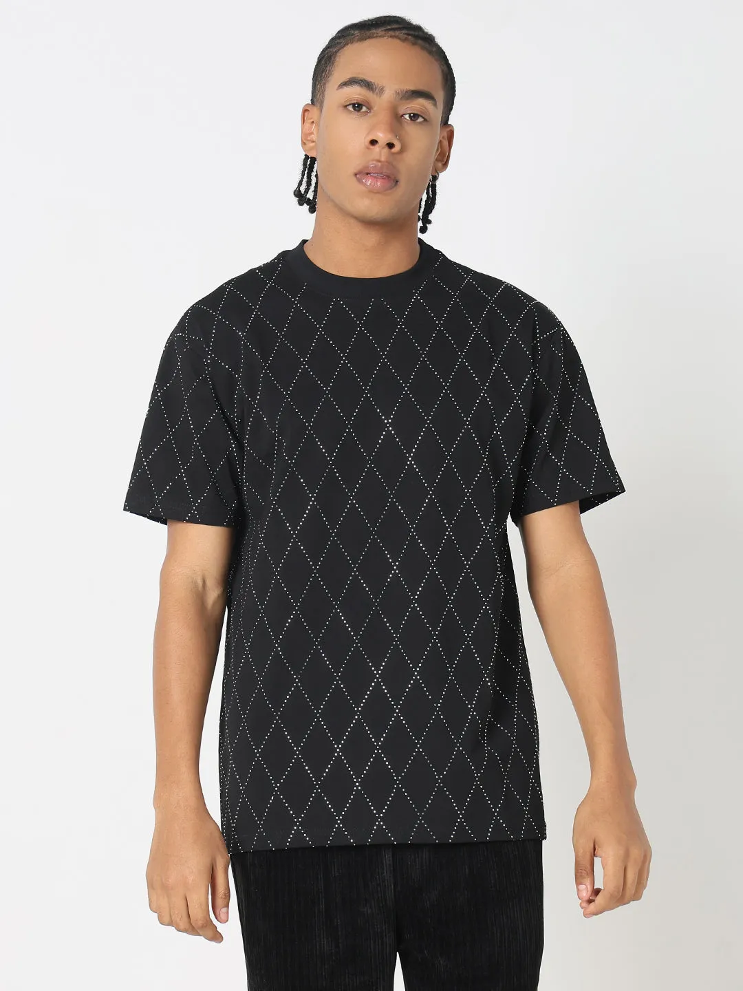 Activewear StainRepellentSurface Men's Black Geometric Stone Embellished T-Shirt