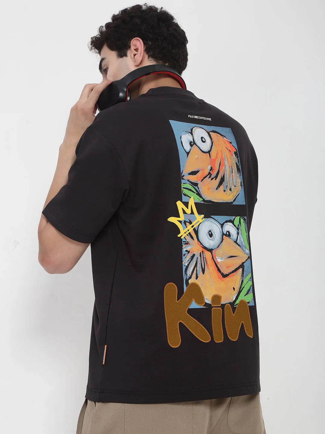 Shape Hug Men's Black Graphic Printed Relaxed Fit T-Shirt