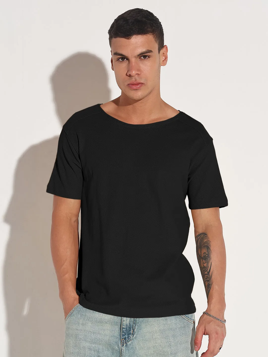Wind Block Open Glow Men's Black Round Neck Regular Fit T-Shirt