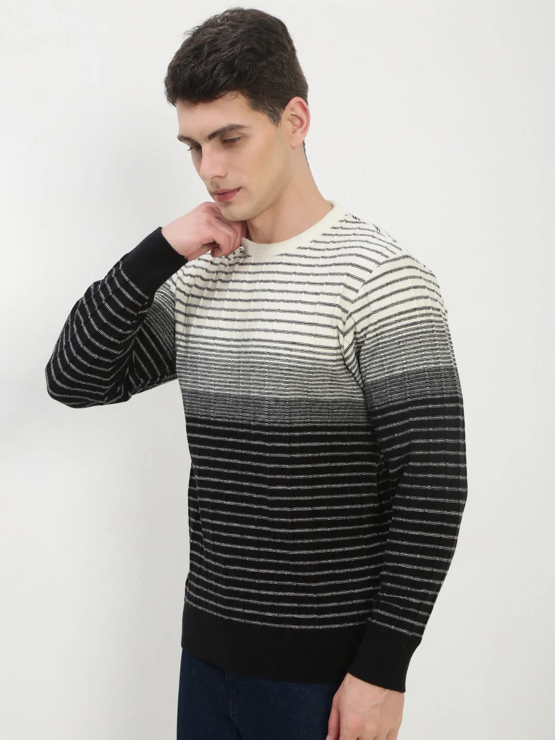 Ready Style Plush Inner Lining Men's Black Round Neck Striped Sweater