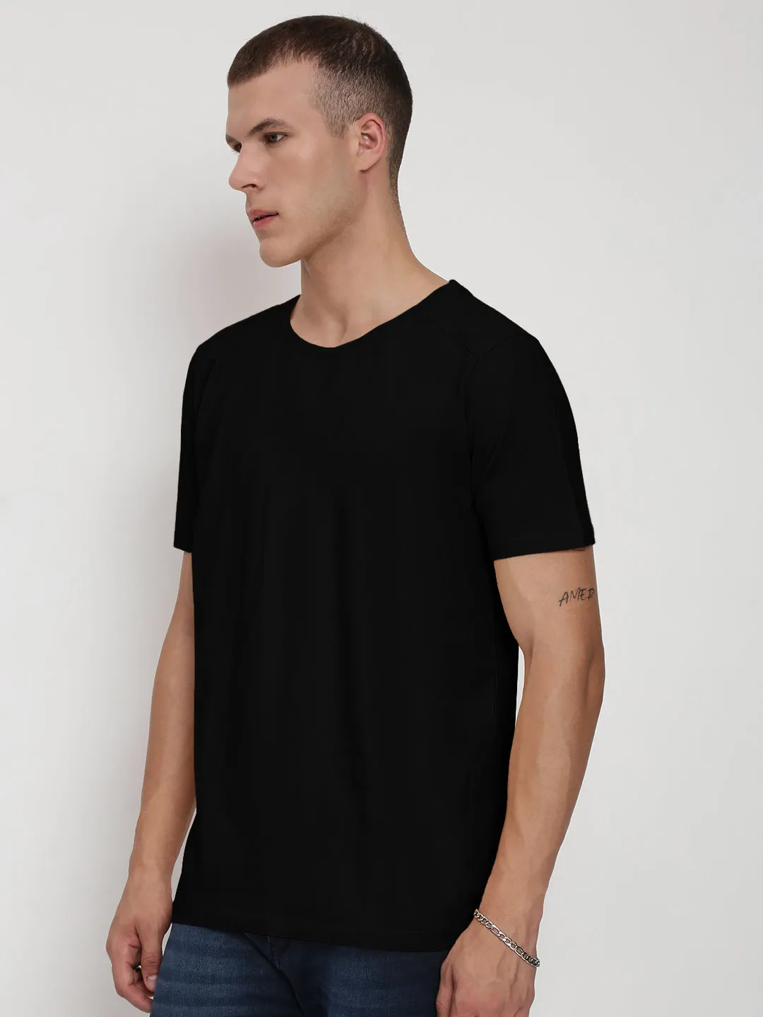 Men's Black Short Sleeves Round Neck Regular Fit T-Shirt Ethical Mode Linen Soul