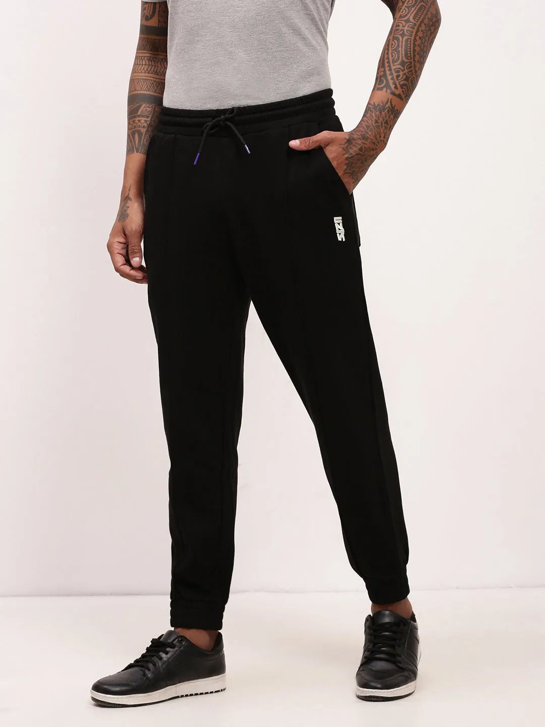 ReflectiveTrim Roomy Shape Men's Black Solid Joggers