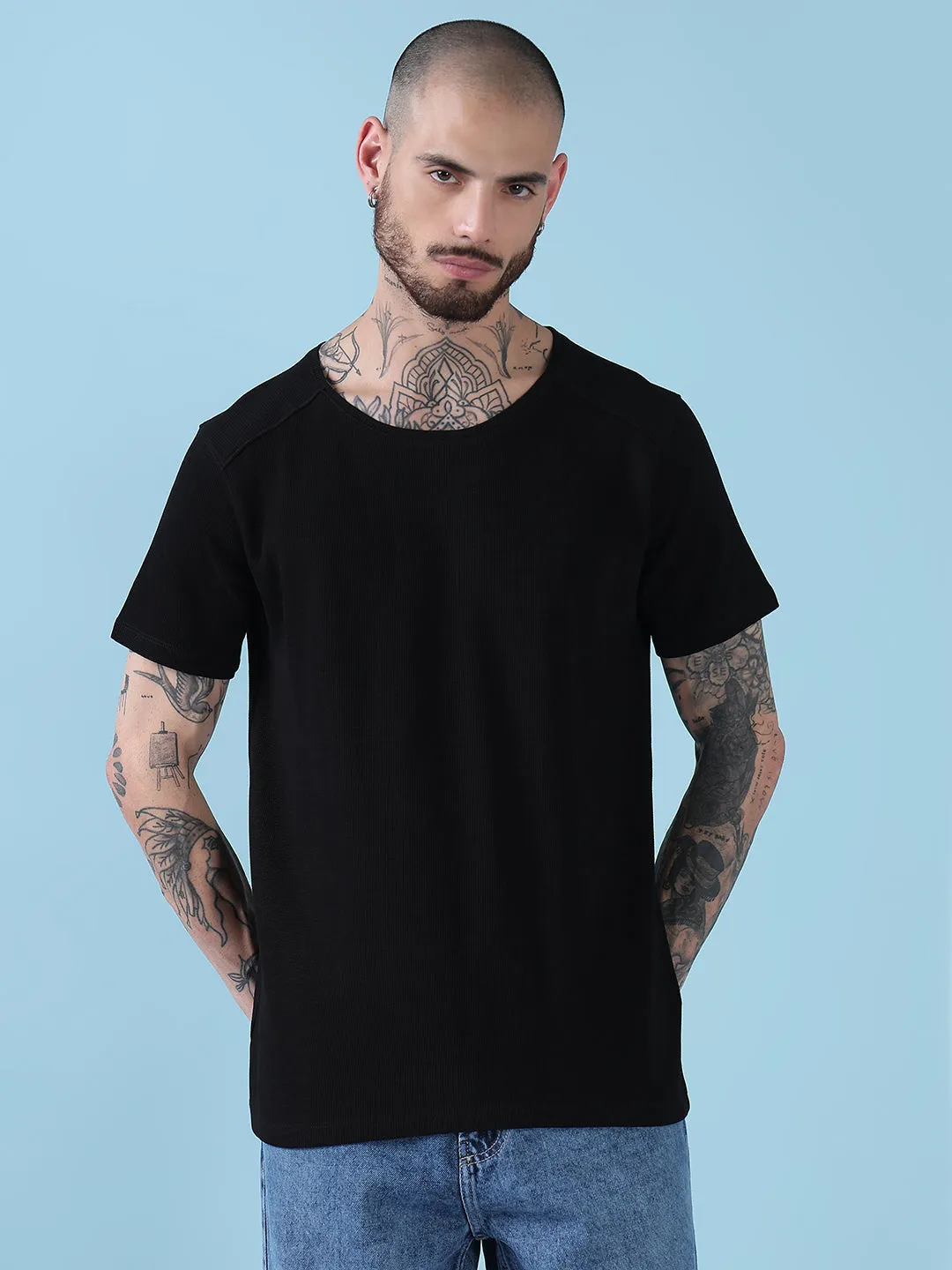 Travel Proof Unique Cut Men's Black Solid Round Neck T-Shirt