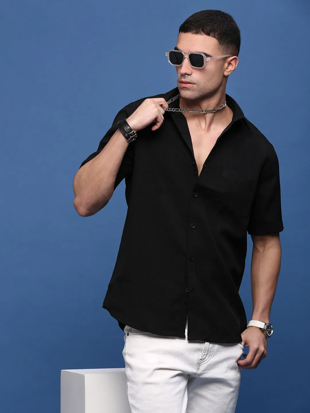 Men's Black Solid Slim Fit Casual Cotton Shirt Flexible Outerwear