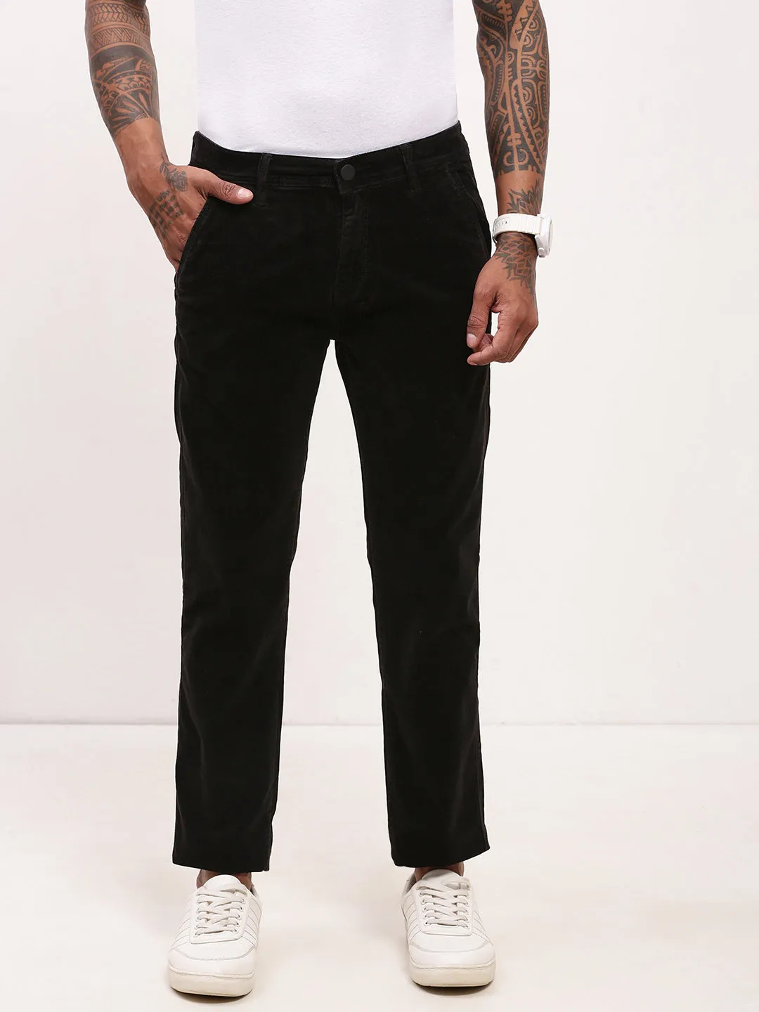 Men's Black Straight Fit Low-Rise Solid Jeans Quick Matchup