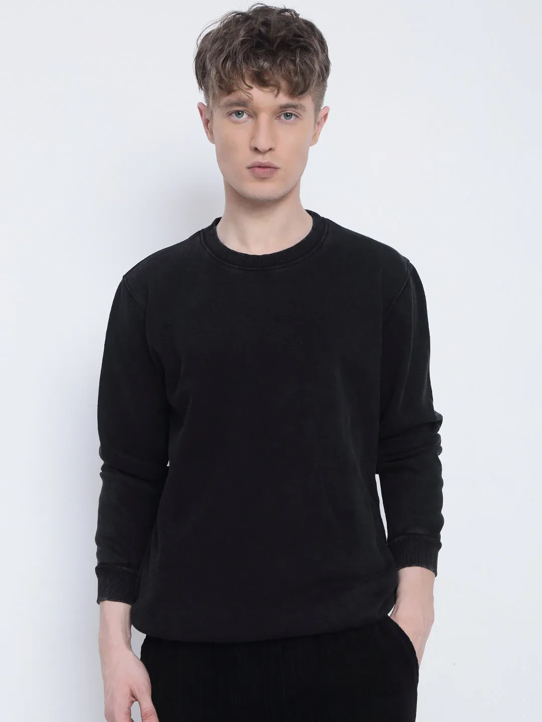 Men's Black Sweatshirt Casual Chic Functional Features